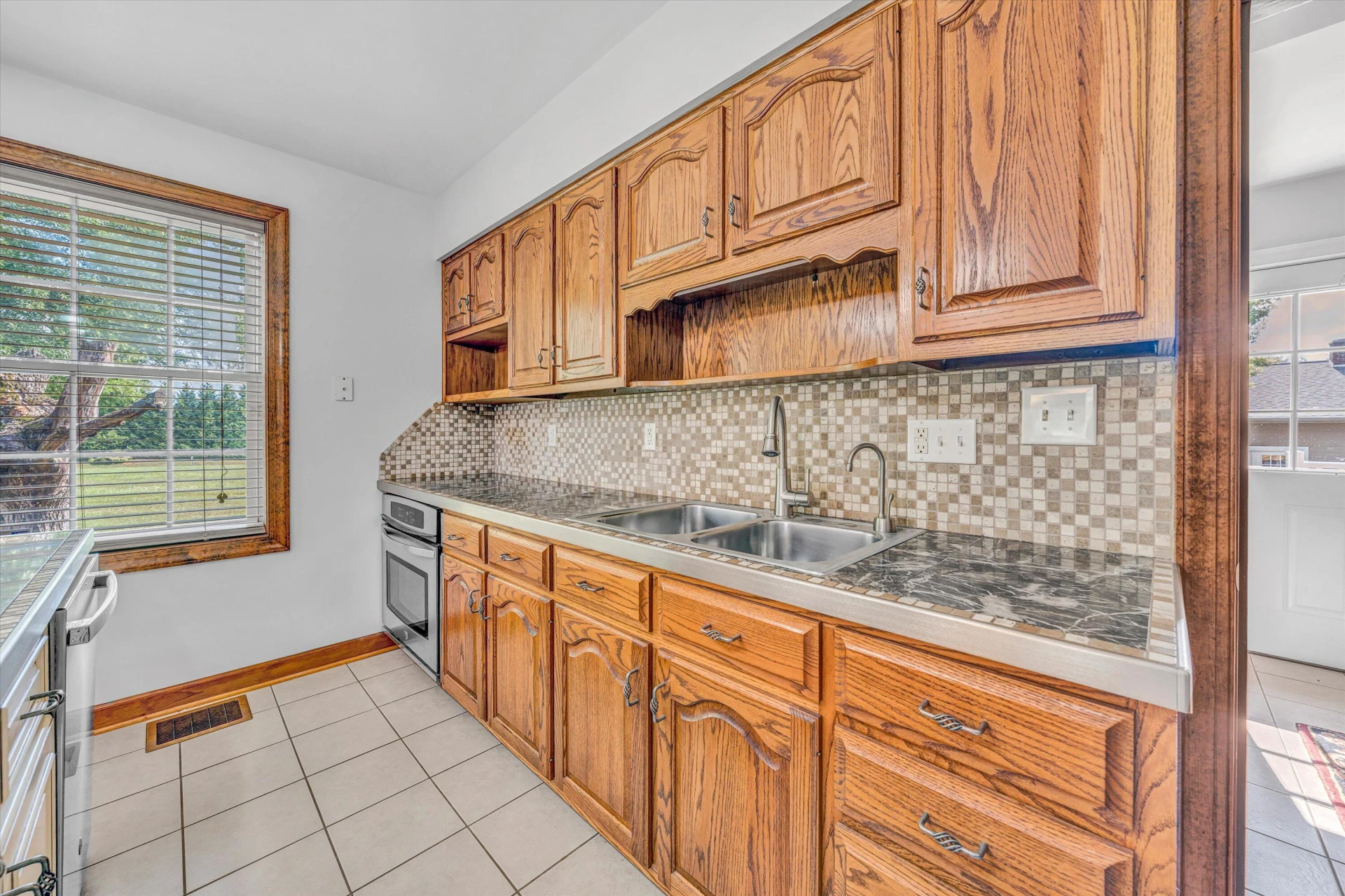 120 Nyle Ridge RD - Photo 19