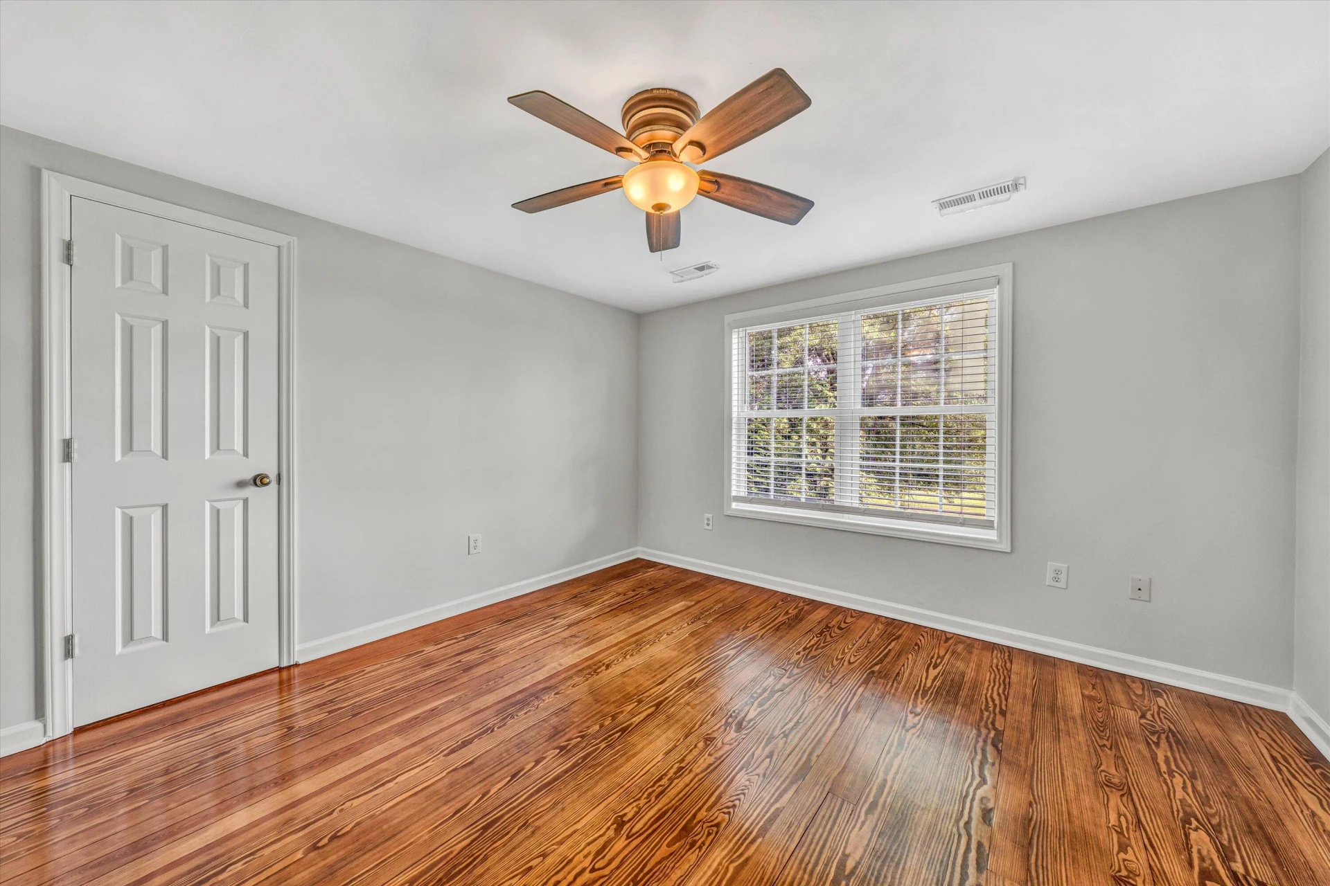 120 Nyle Ridge RD - Photo 32