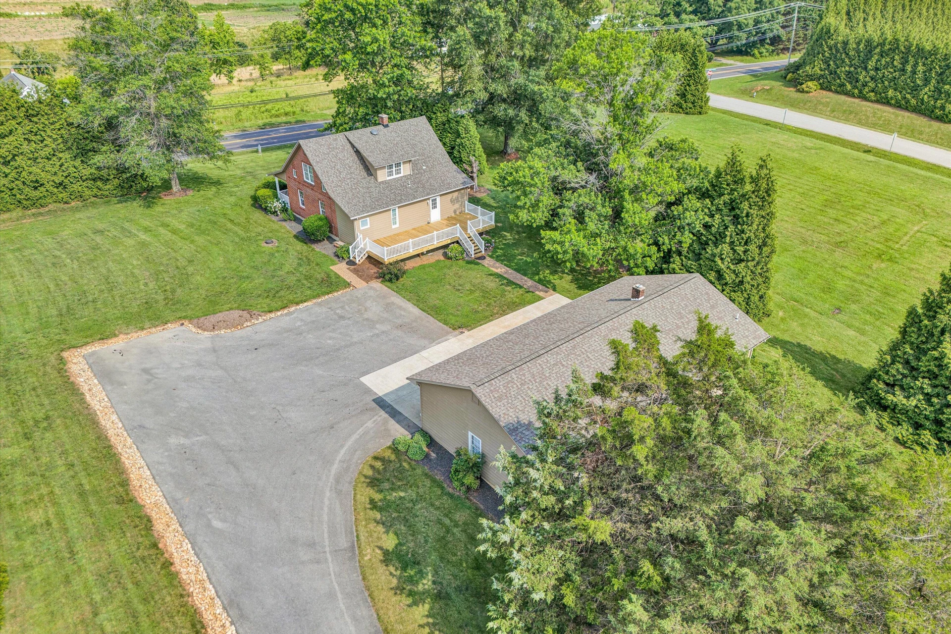 120 Nyle Ridge RD - Photo 4