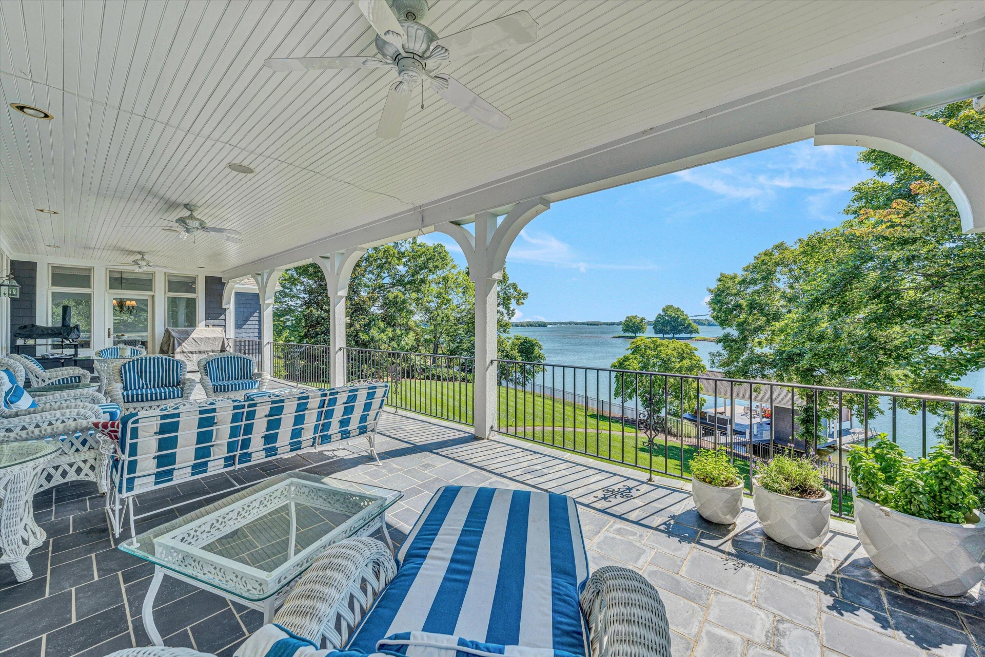 180 Island View DR - Photo 23