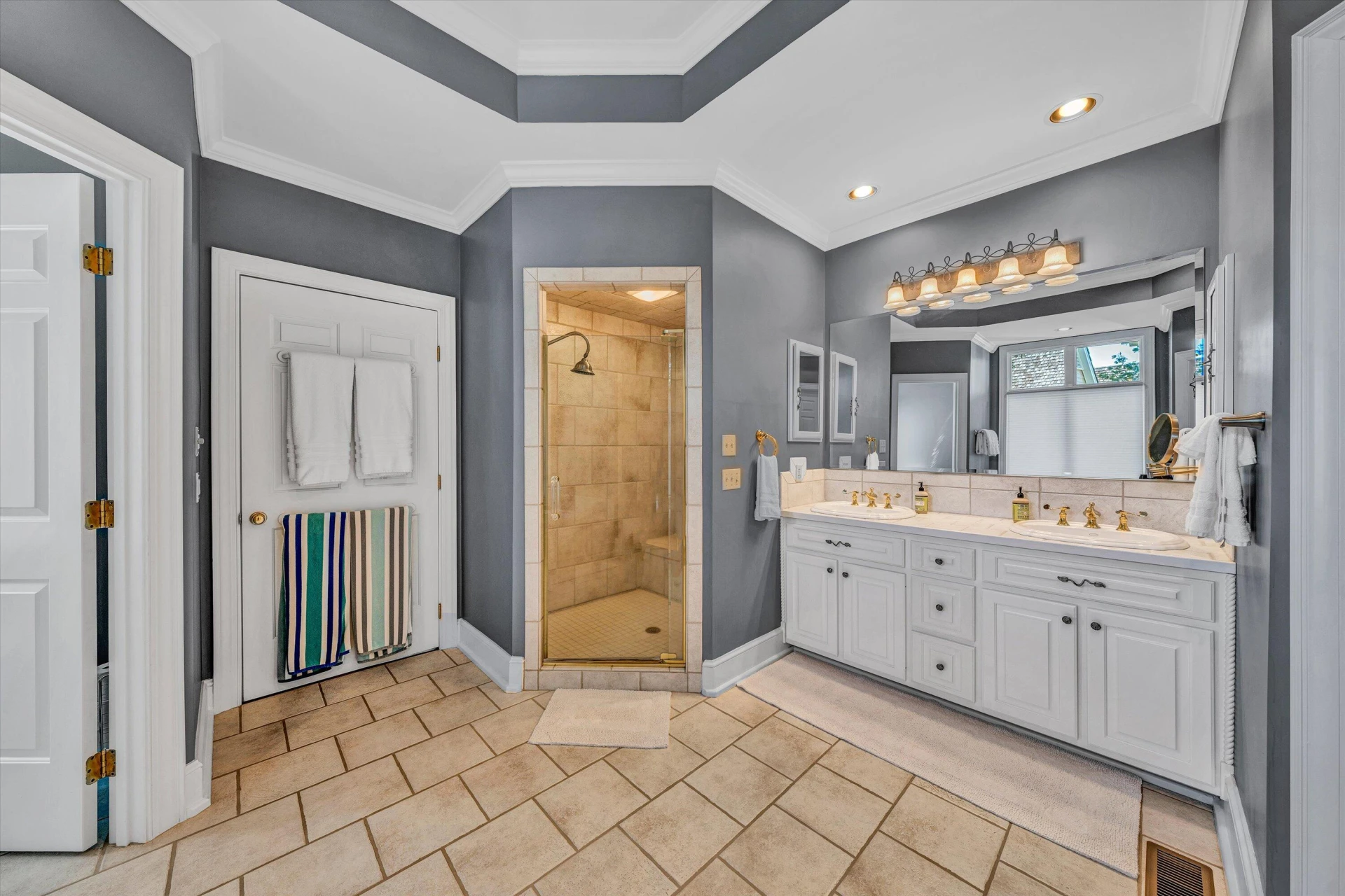 180 Island View DR - Photo 32