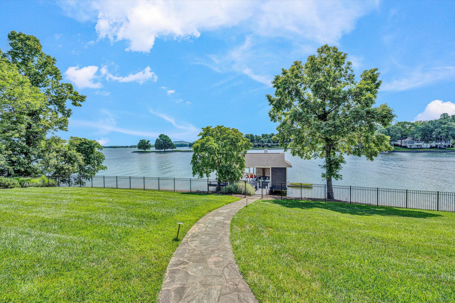 180 Island View DR - Photo 69