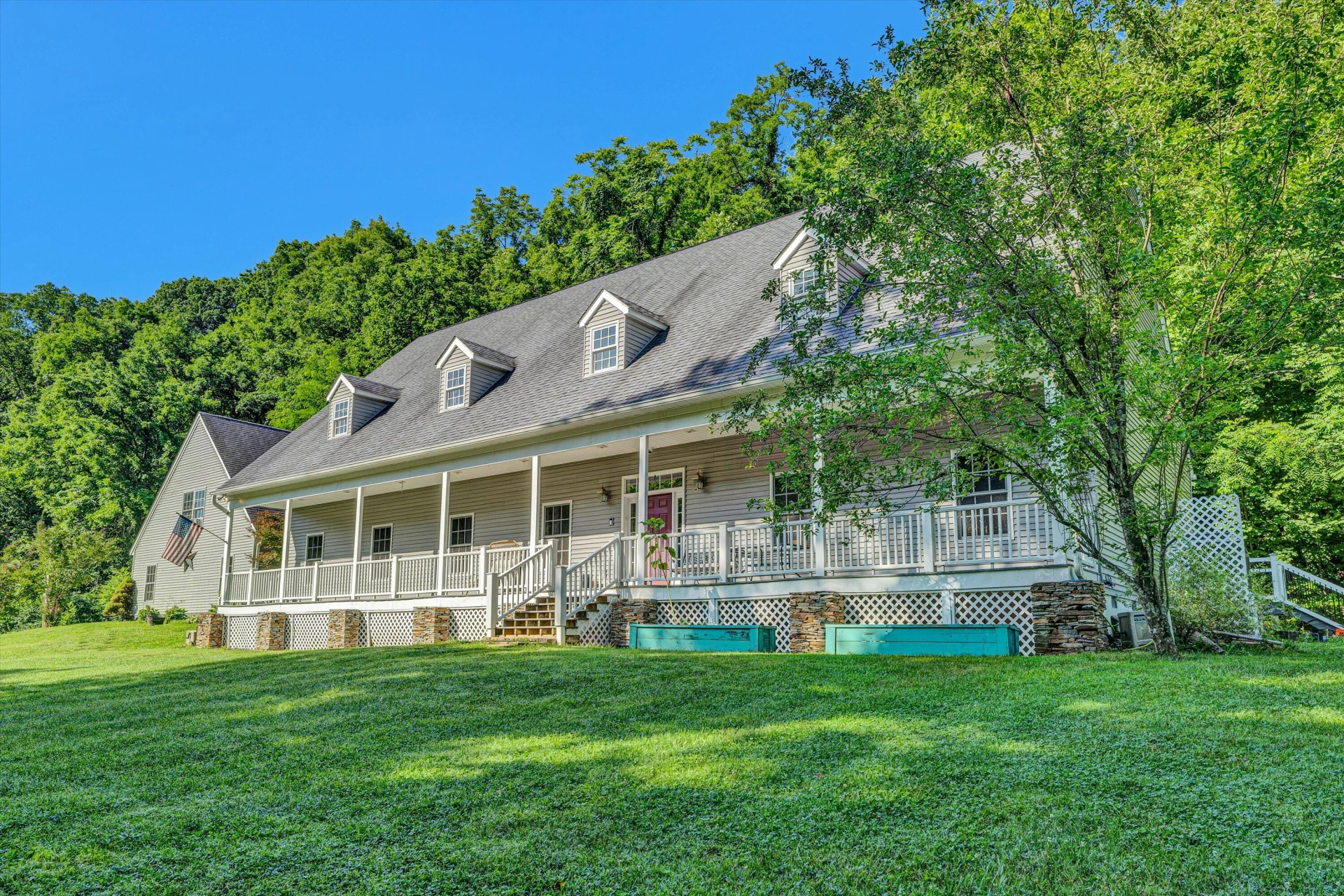 3150 Green Ridge RD - Photo 2