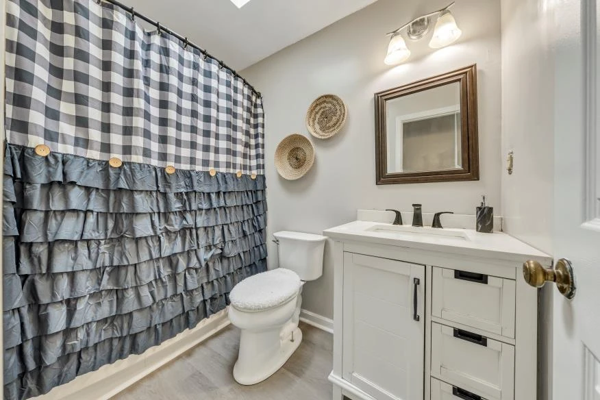 6400 Stewartsville RD - Photo 13