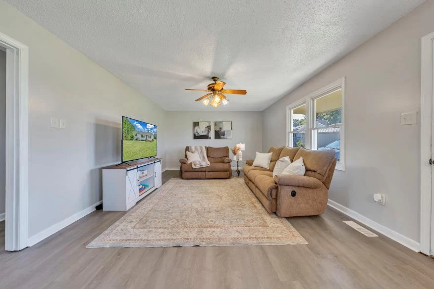 6400 Stewartsville RD - Photo 2
