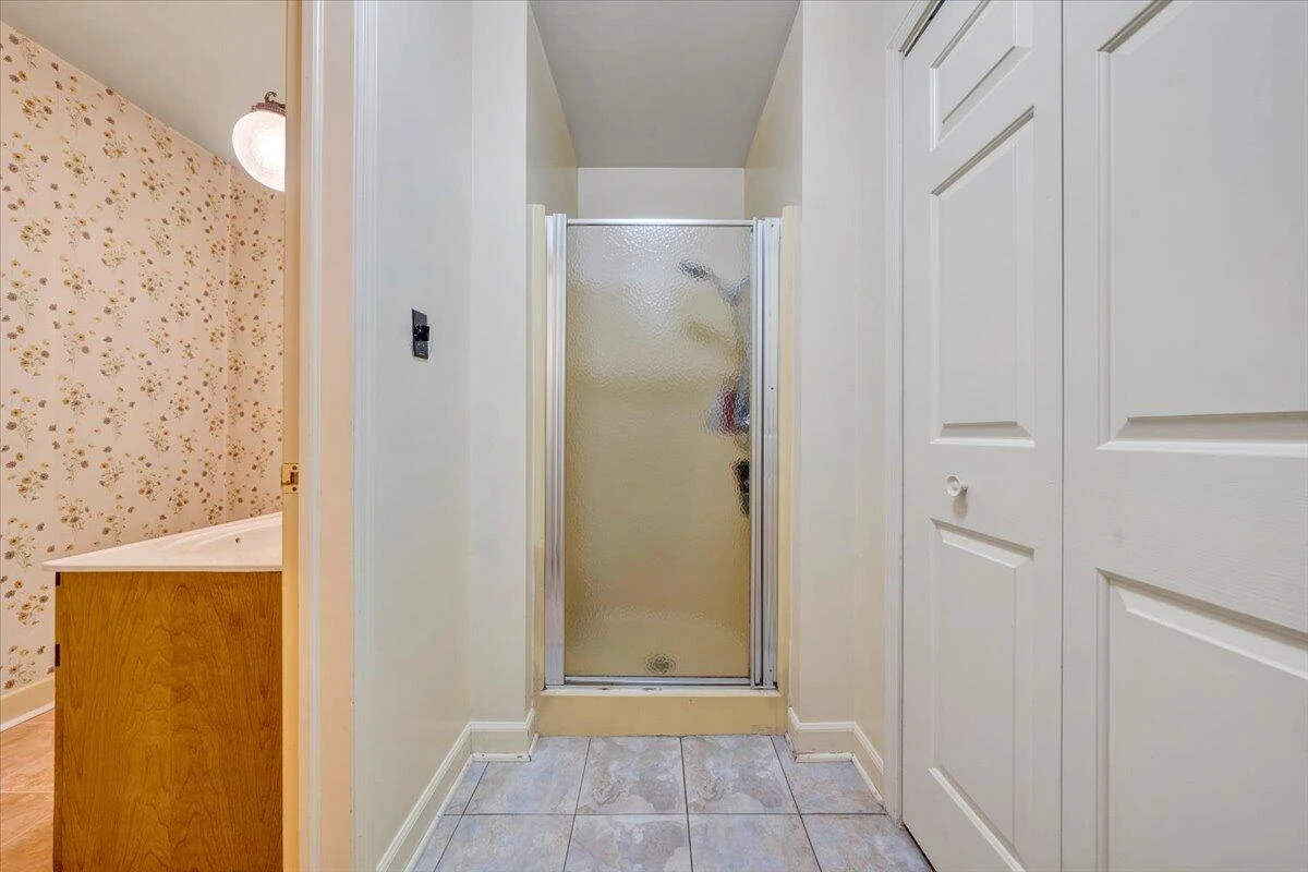 404 Robin Ridge RD - Photo 28