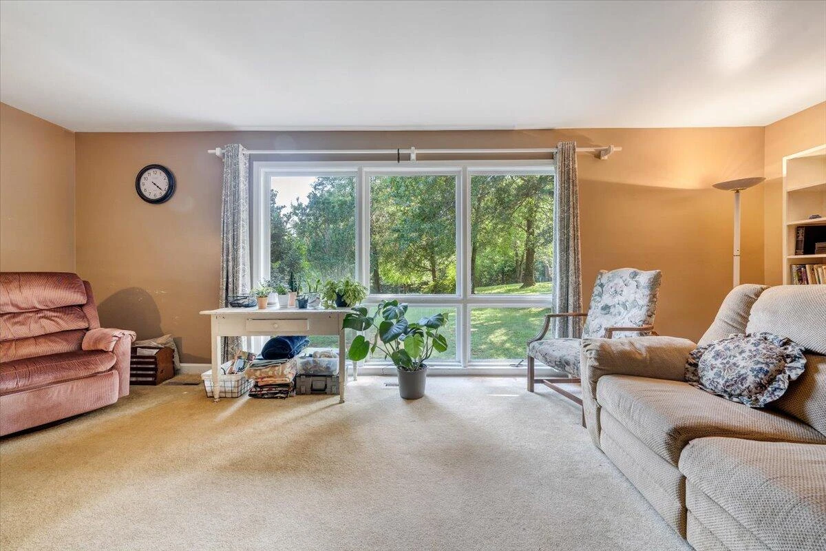 404 Robin Ridge RD - Photo 9