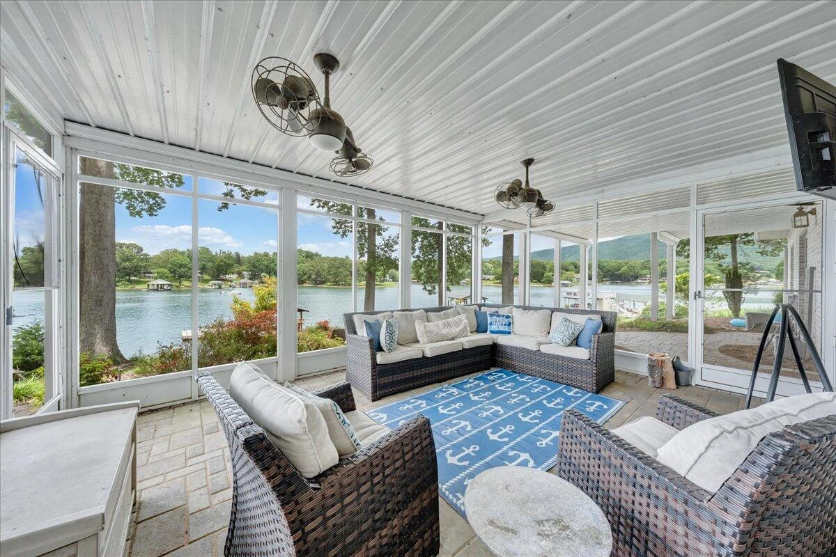 292 Cove RD - Photo 49