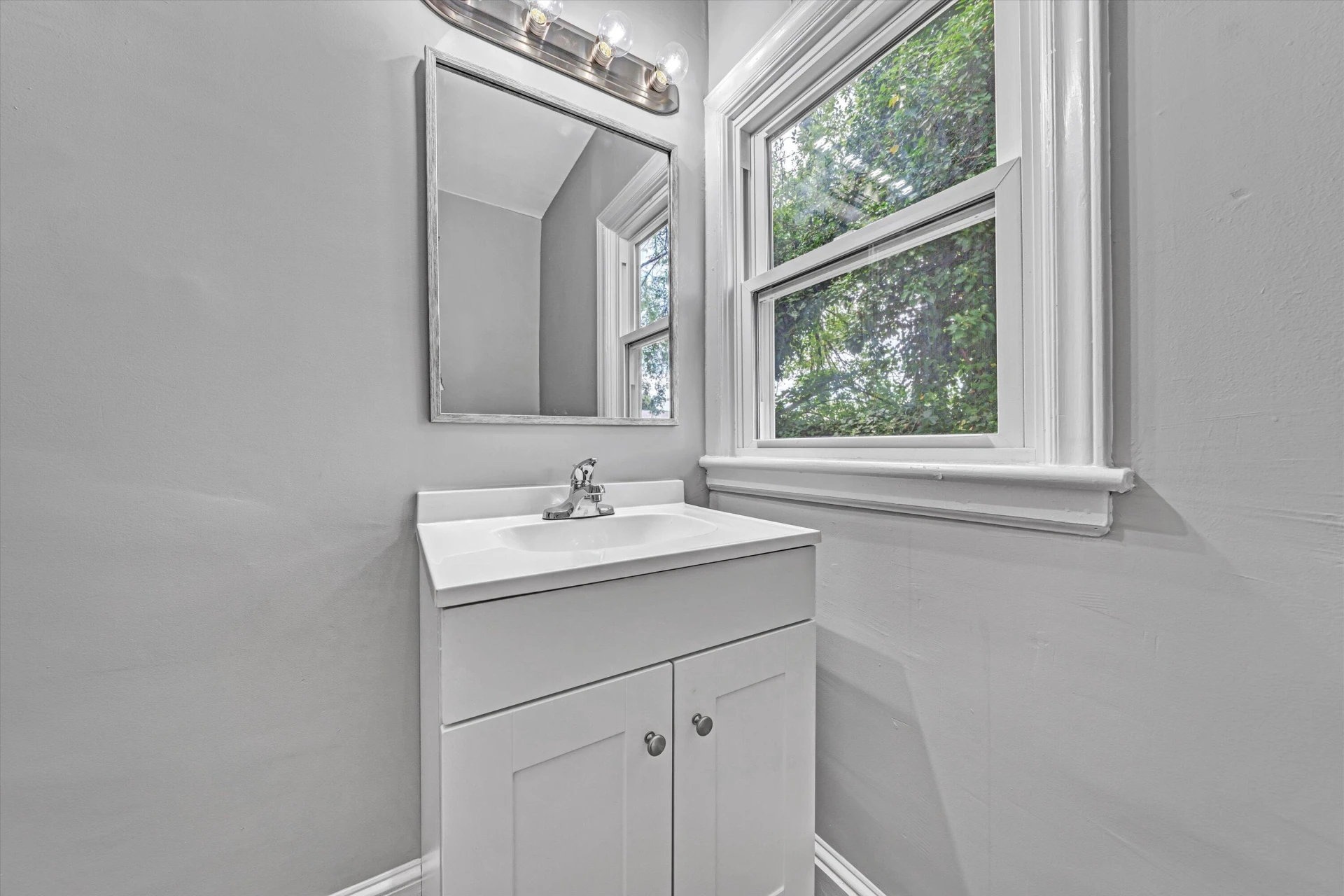 1619 Golfside AVE NW - Photo 13