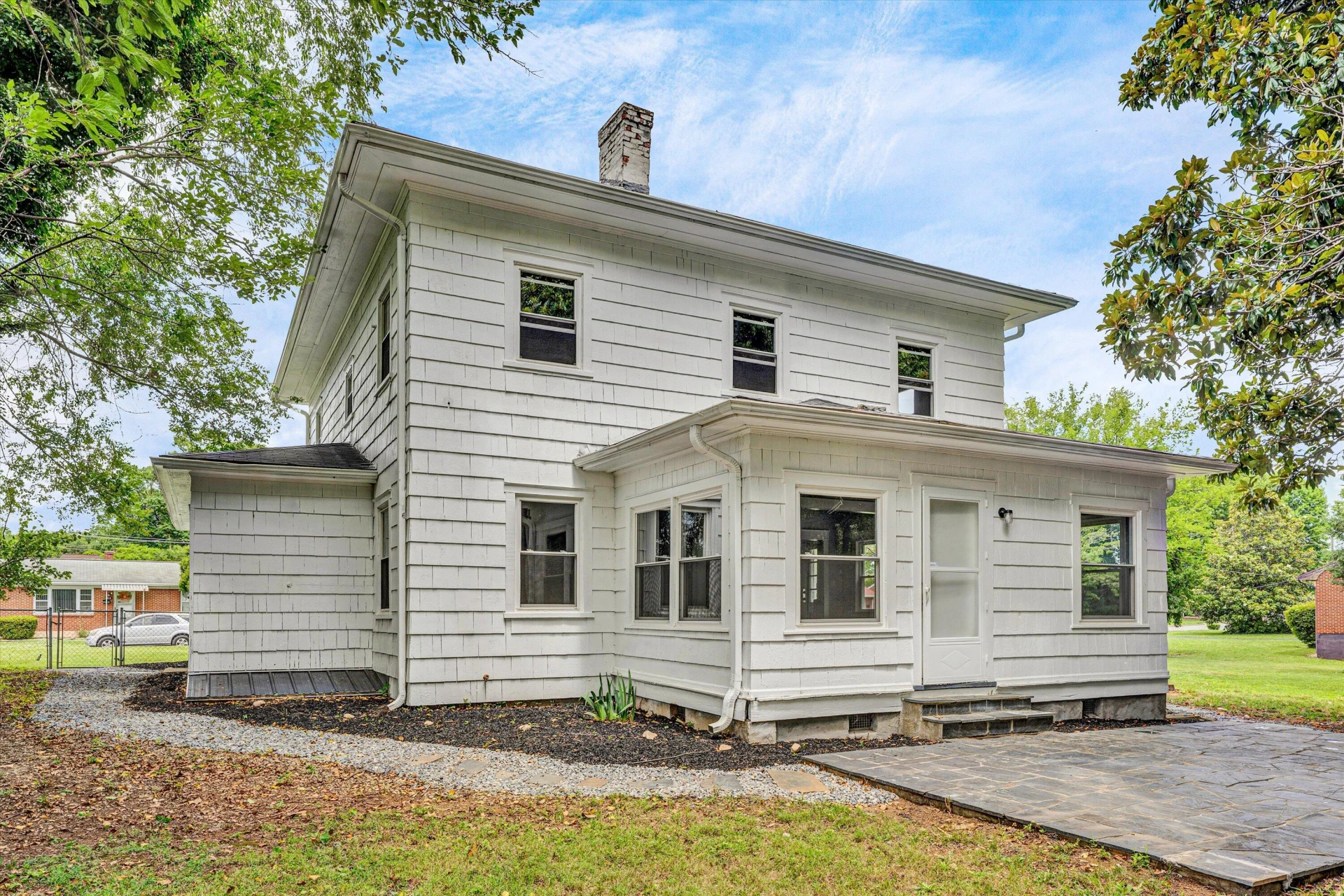 1619 Golfside AVE NW - Photo 36