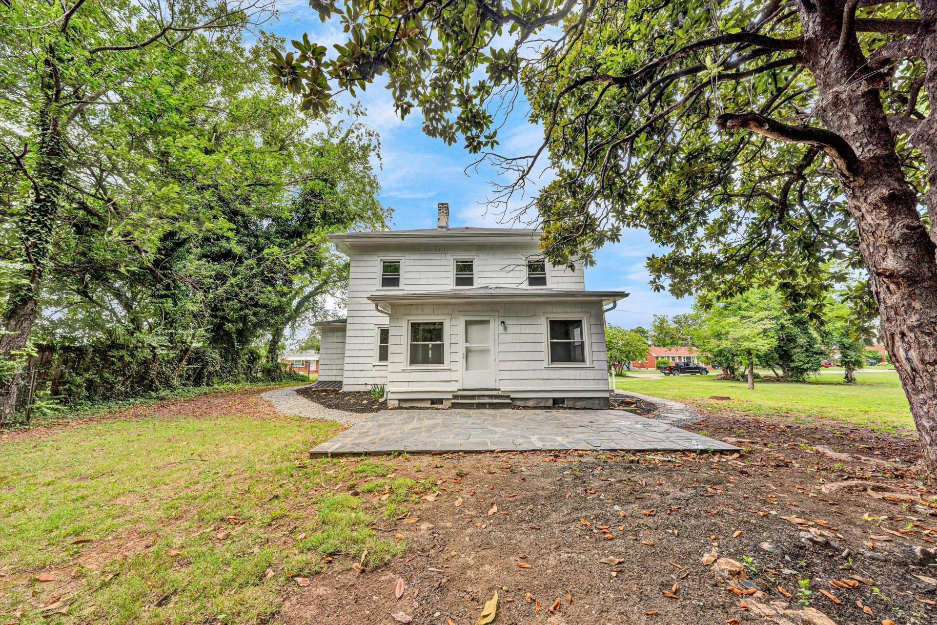 1619 Golfside AVE NW - Photo 38