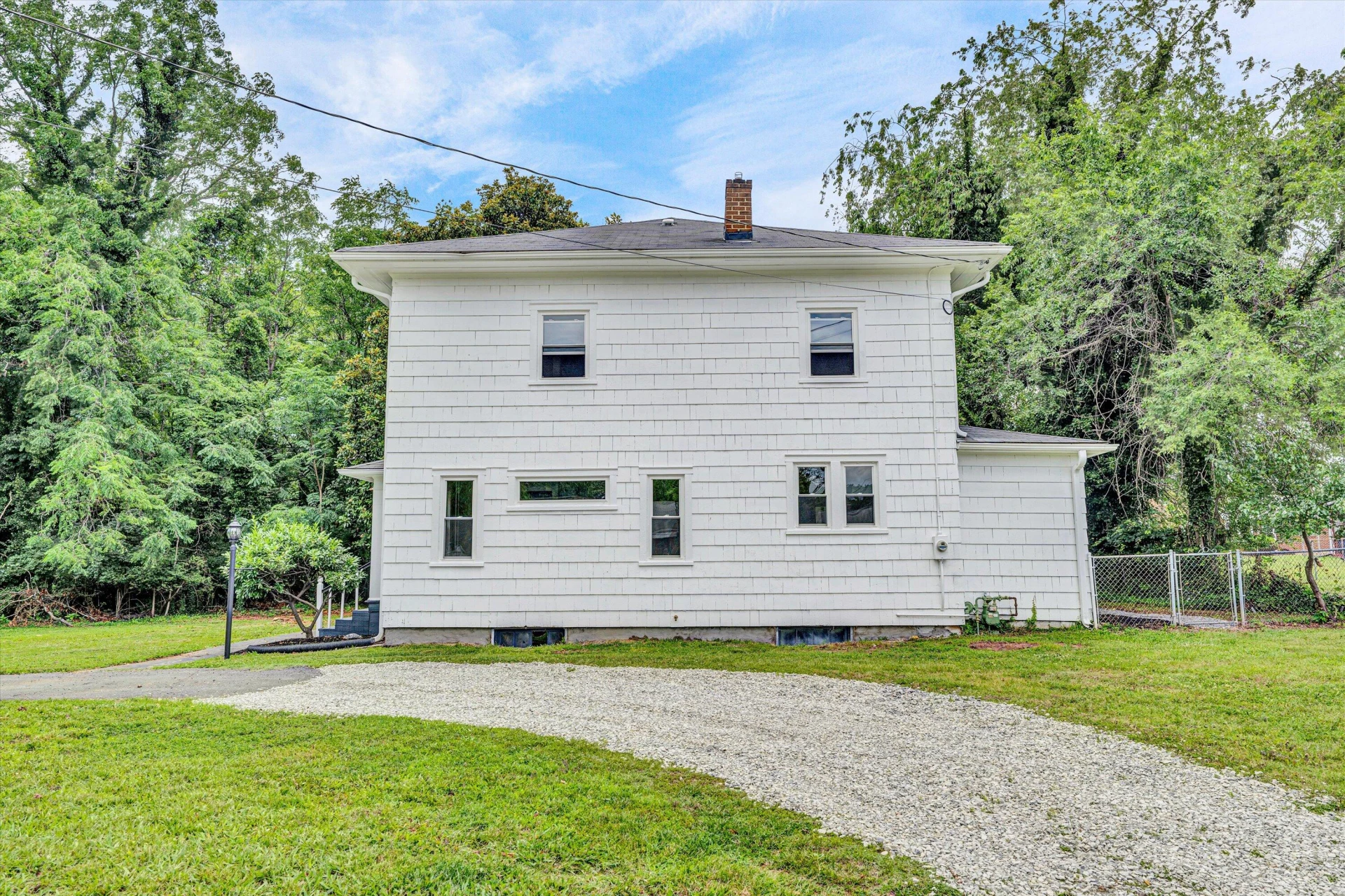 1619 Golfside AVE NW - Photo 44