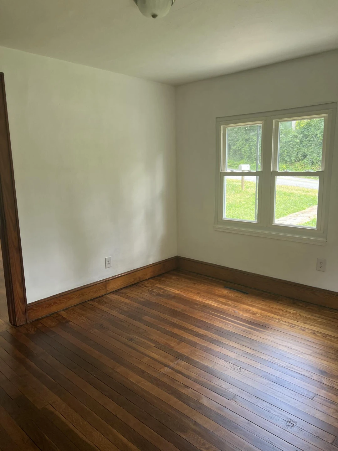 340 Hatcher ST - Photo 11