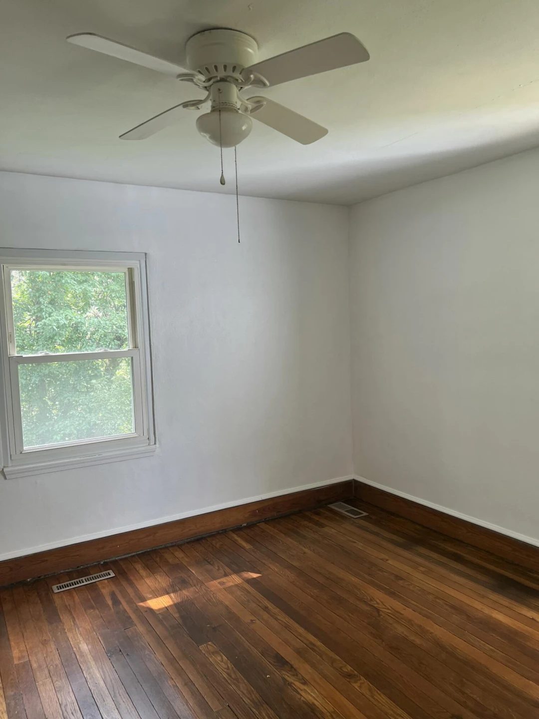 340 Hatcher ST - Photo 16