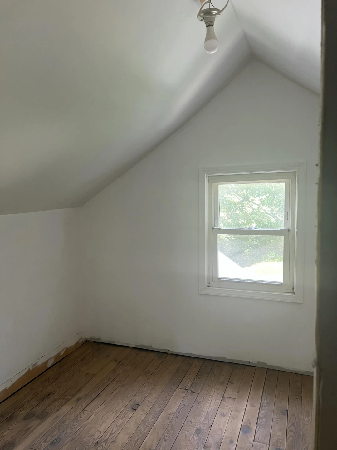 340 Hatcher ST - Photo 5