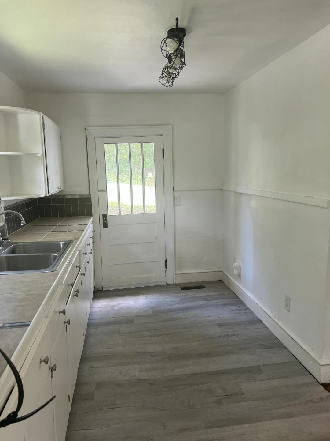 340 Hatcher ST - Photo 9