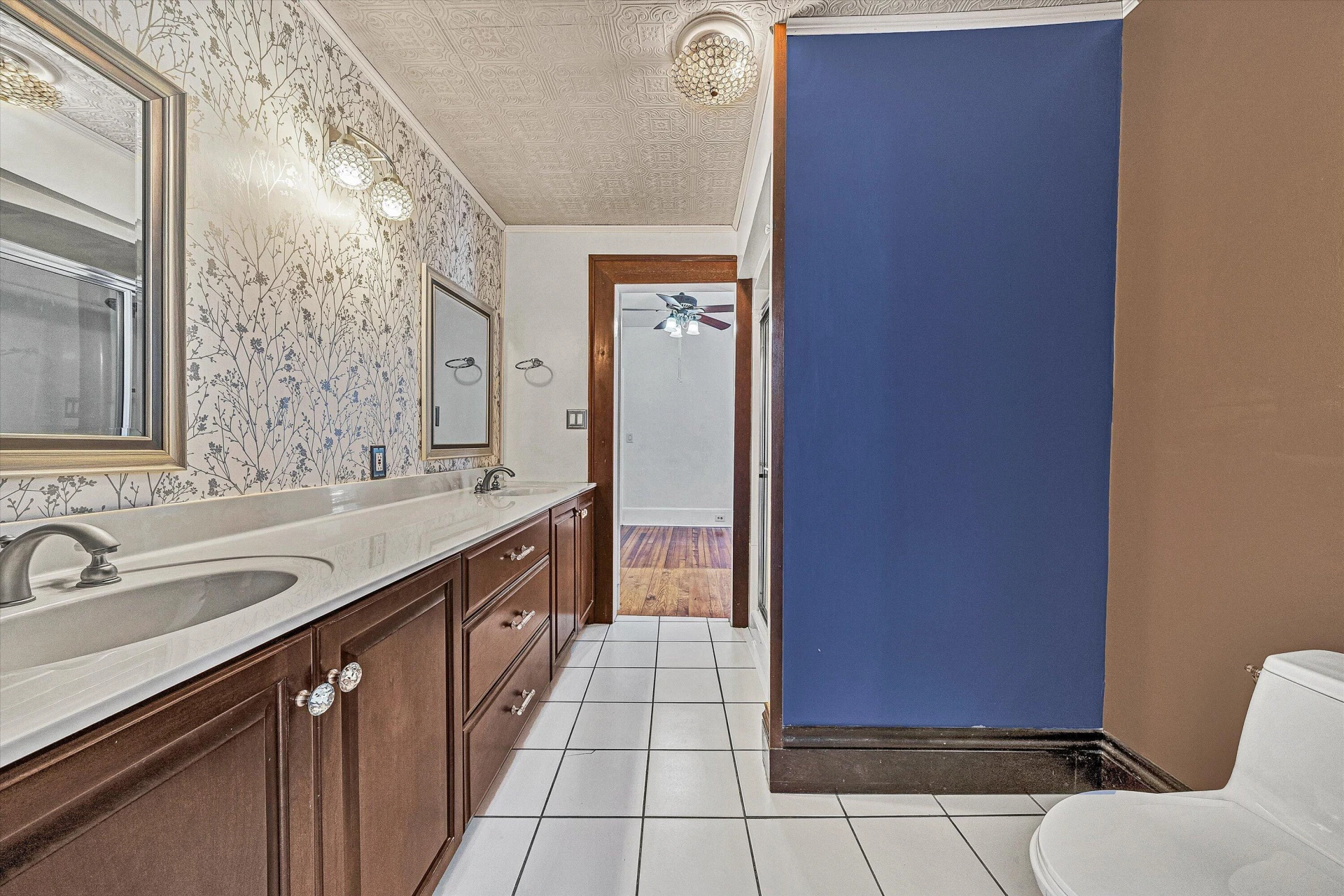 2136 Denniston AVE SW - Photo 15