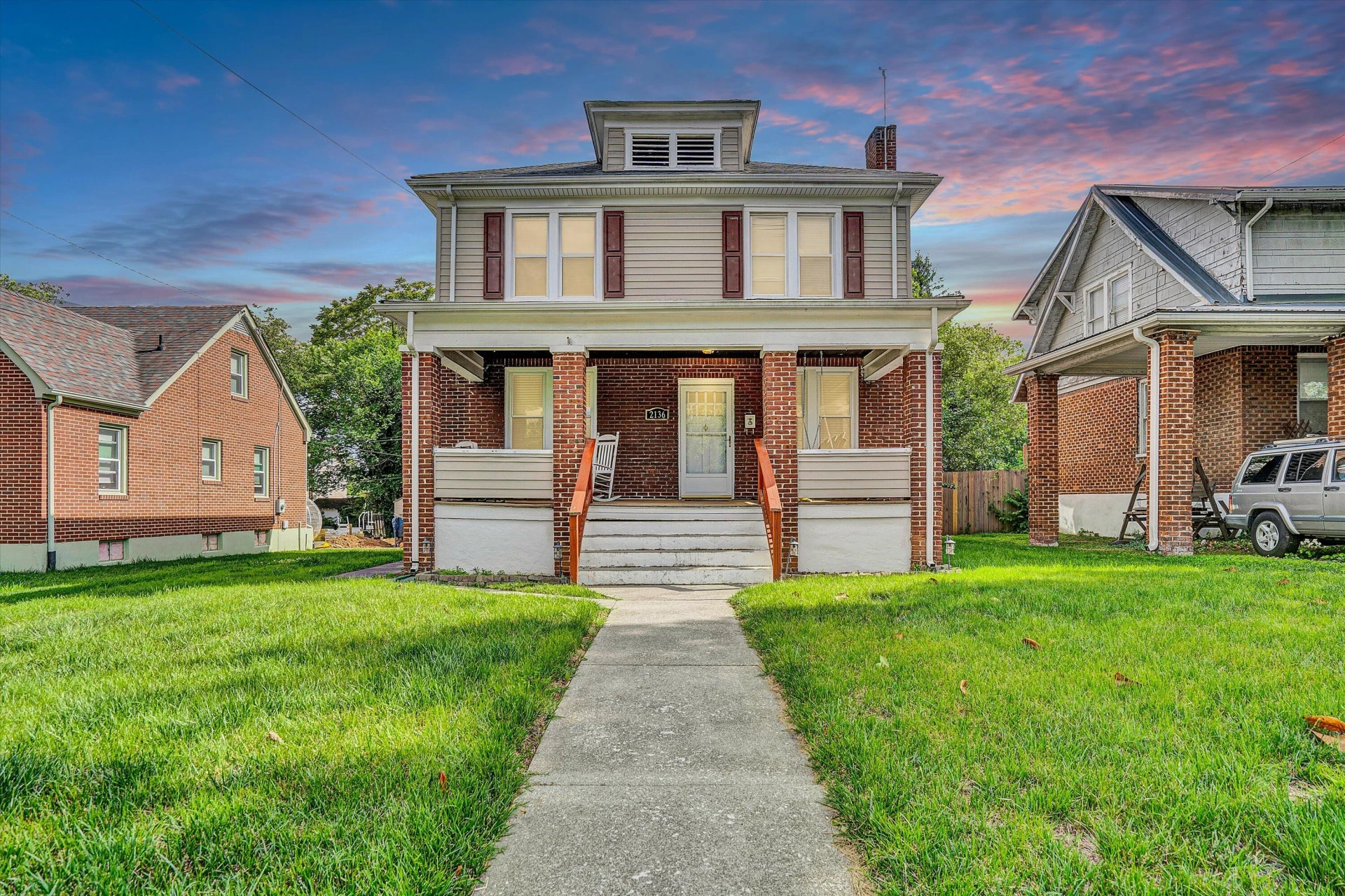 2136 Denniston AVE SW - Photo 2