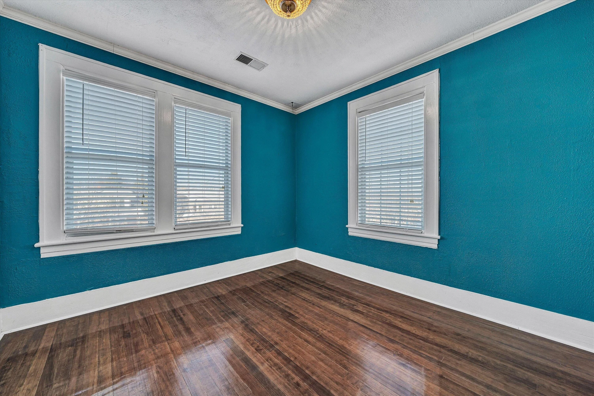2136 Denniston AVE SW - Photo 27