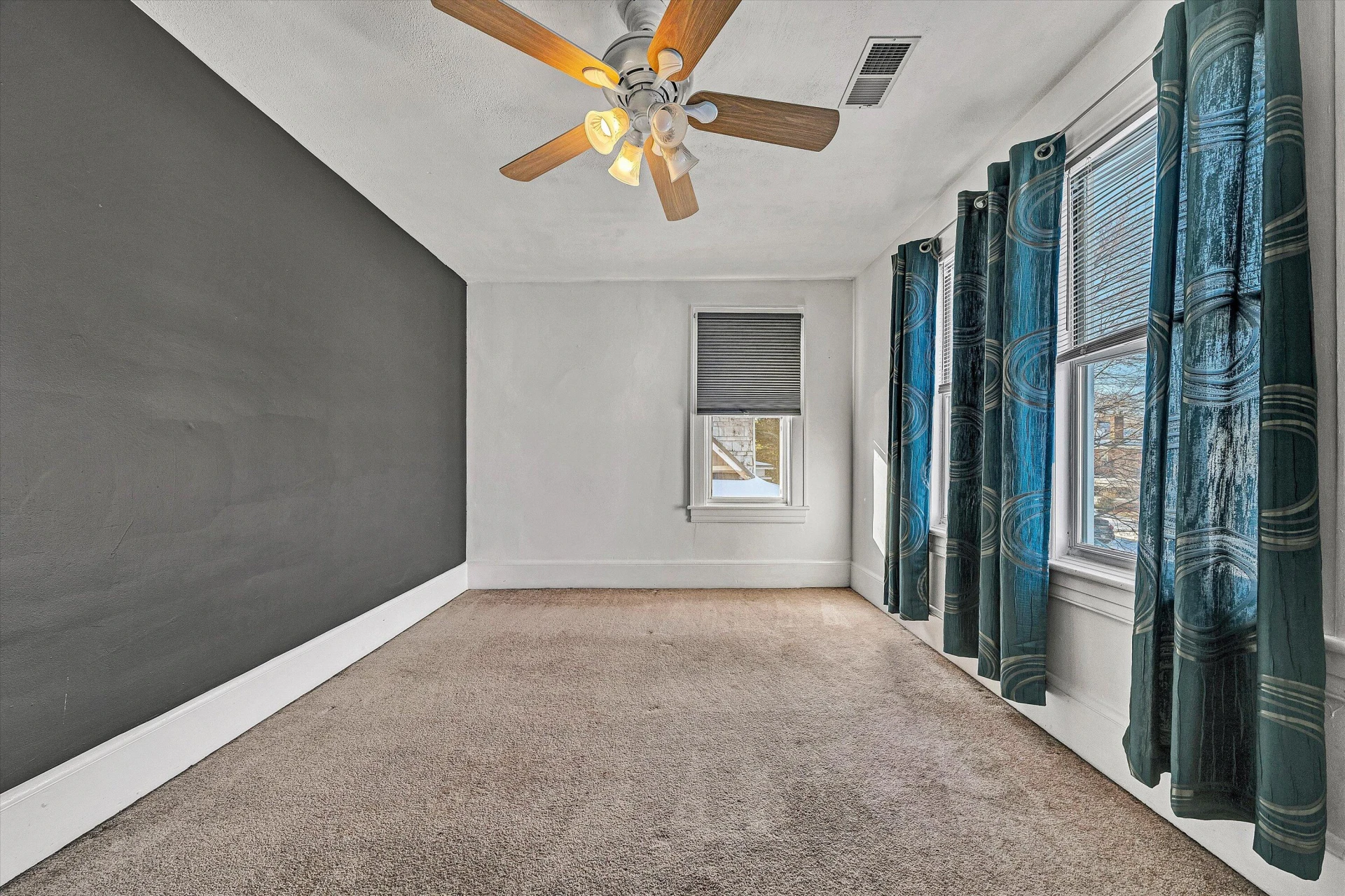 2136 Denniston AVE SW - Photo 29
