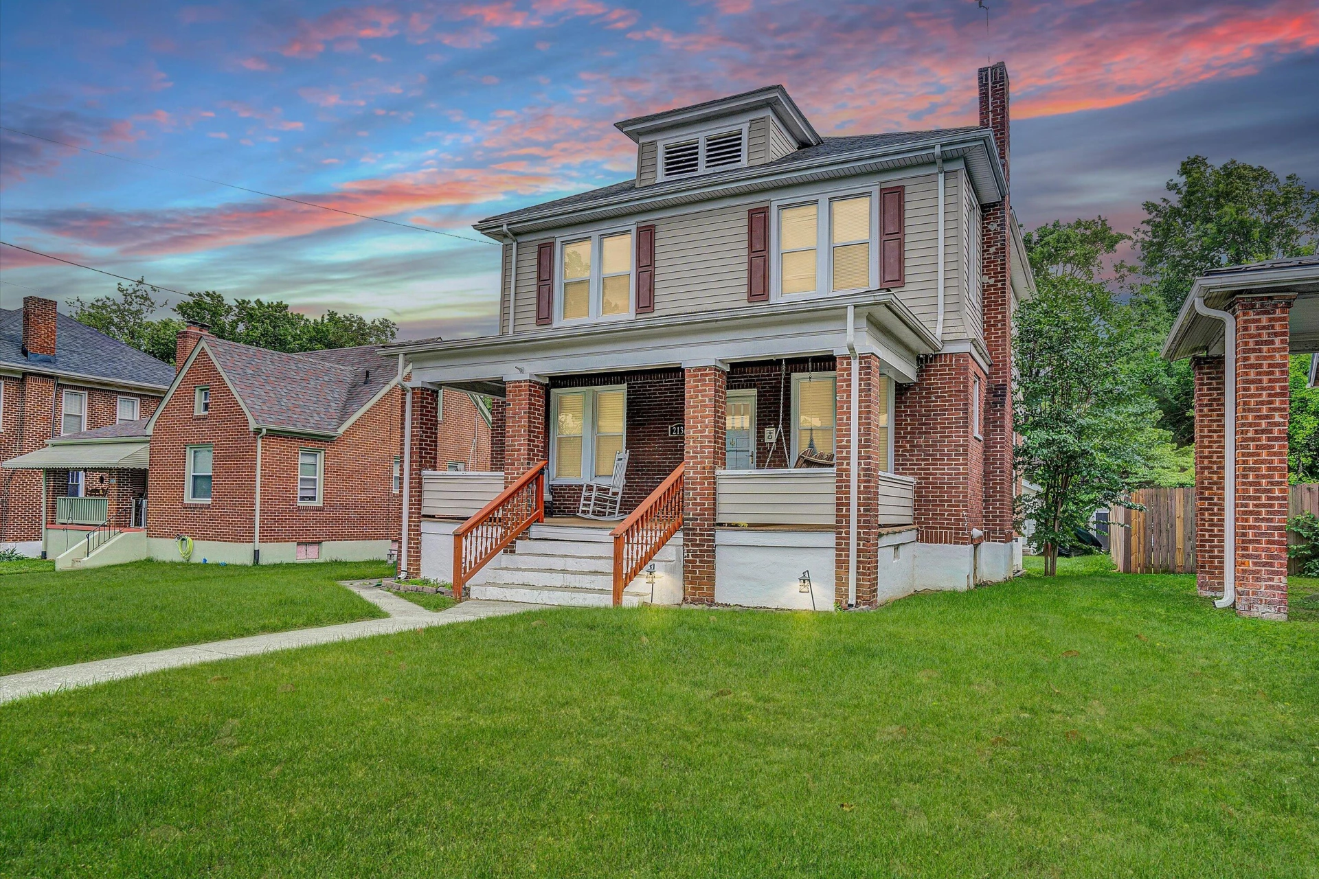 2136 Denniston AVE SW - Photo 3