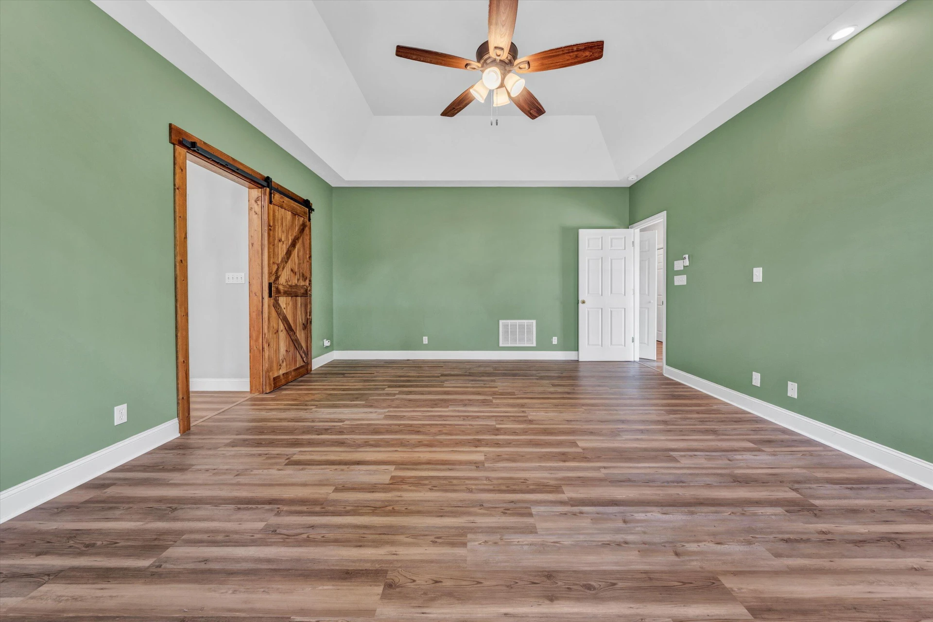 289 Boxwoodgreen DR - Photo 14