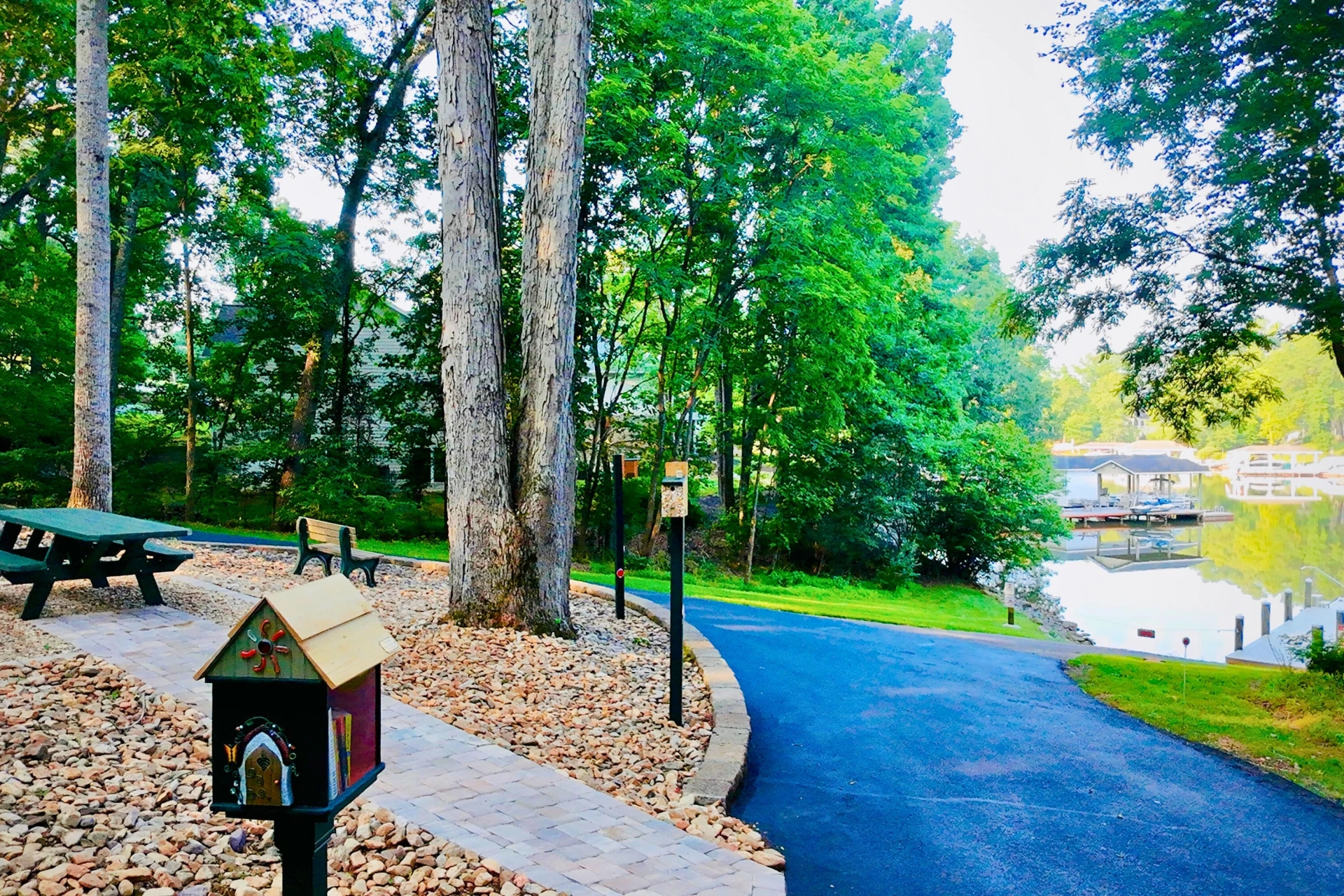 289 Boxwoodgreen DR - Photo 4