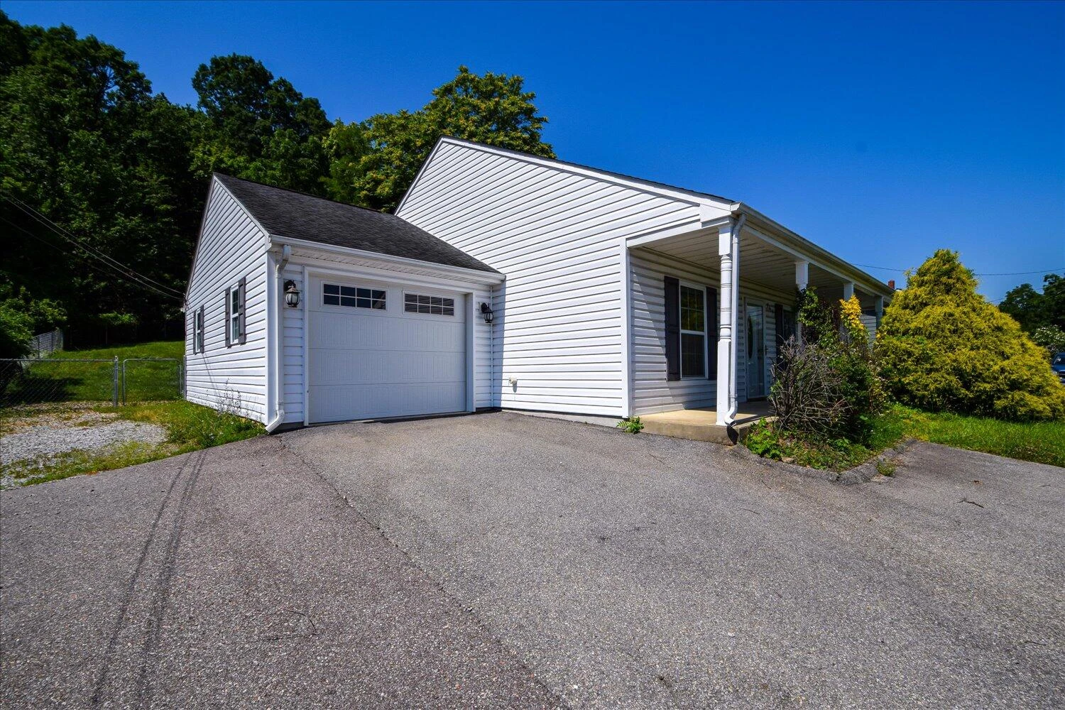 3653 Yellow Mountain RD SE - Photo 22