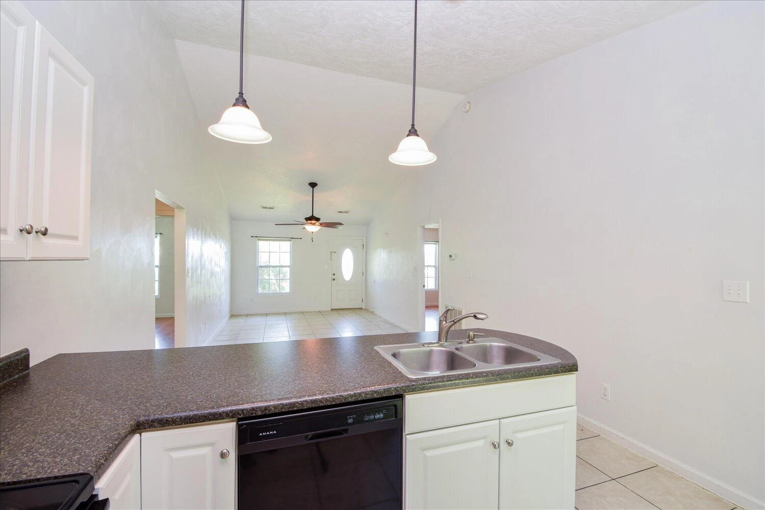 3653 Yellow Mountain RD SE - Photo 6