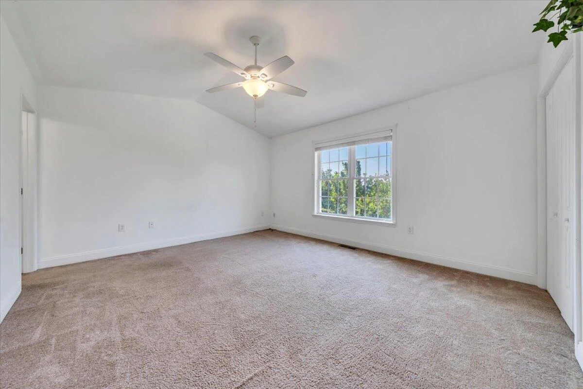6674 Village Green DR - Photo 17