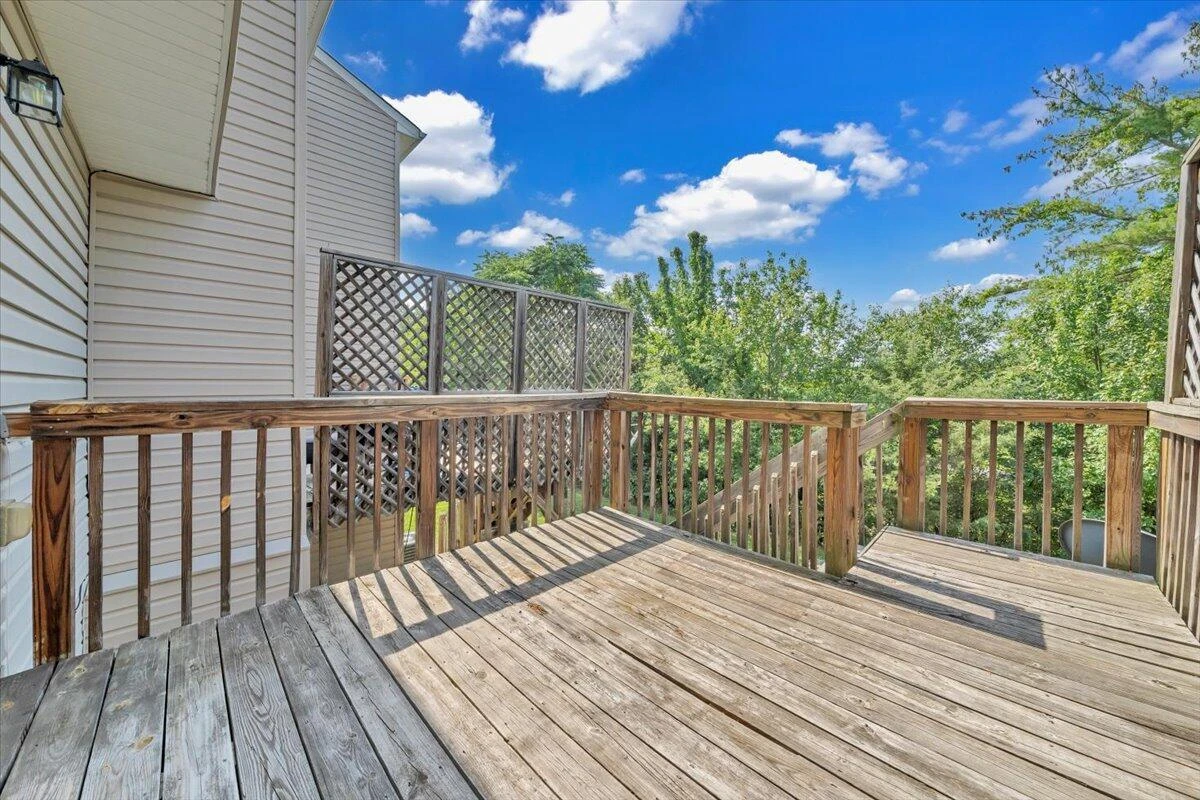 6674 Village Green DR - Photo 33