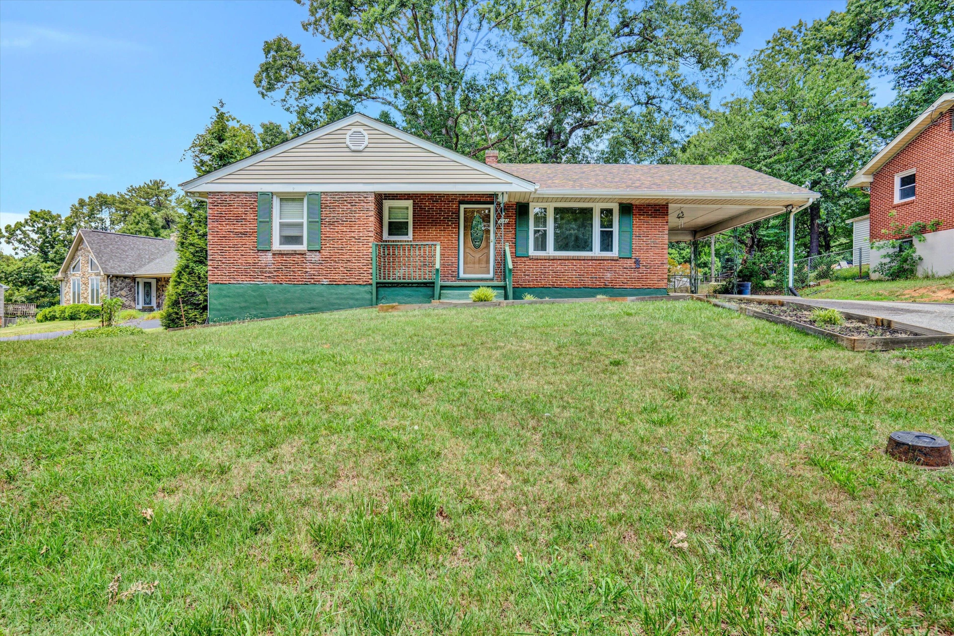 5141 Youngwood DR NW - Photo 2