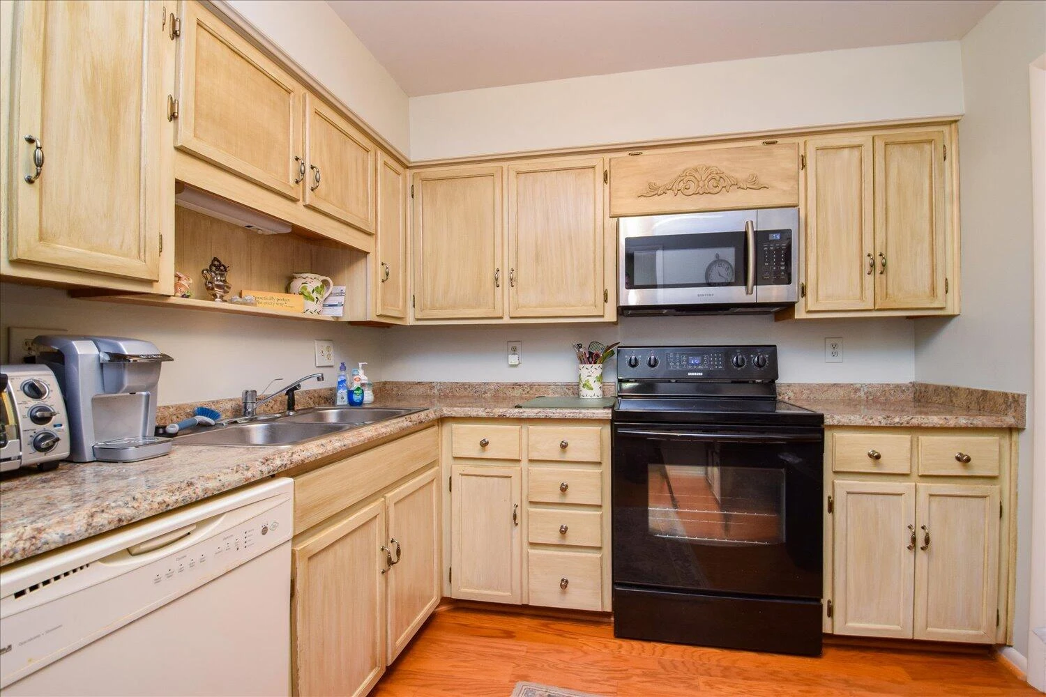 2102 Stephenson AVE SW #12 - Photo 9