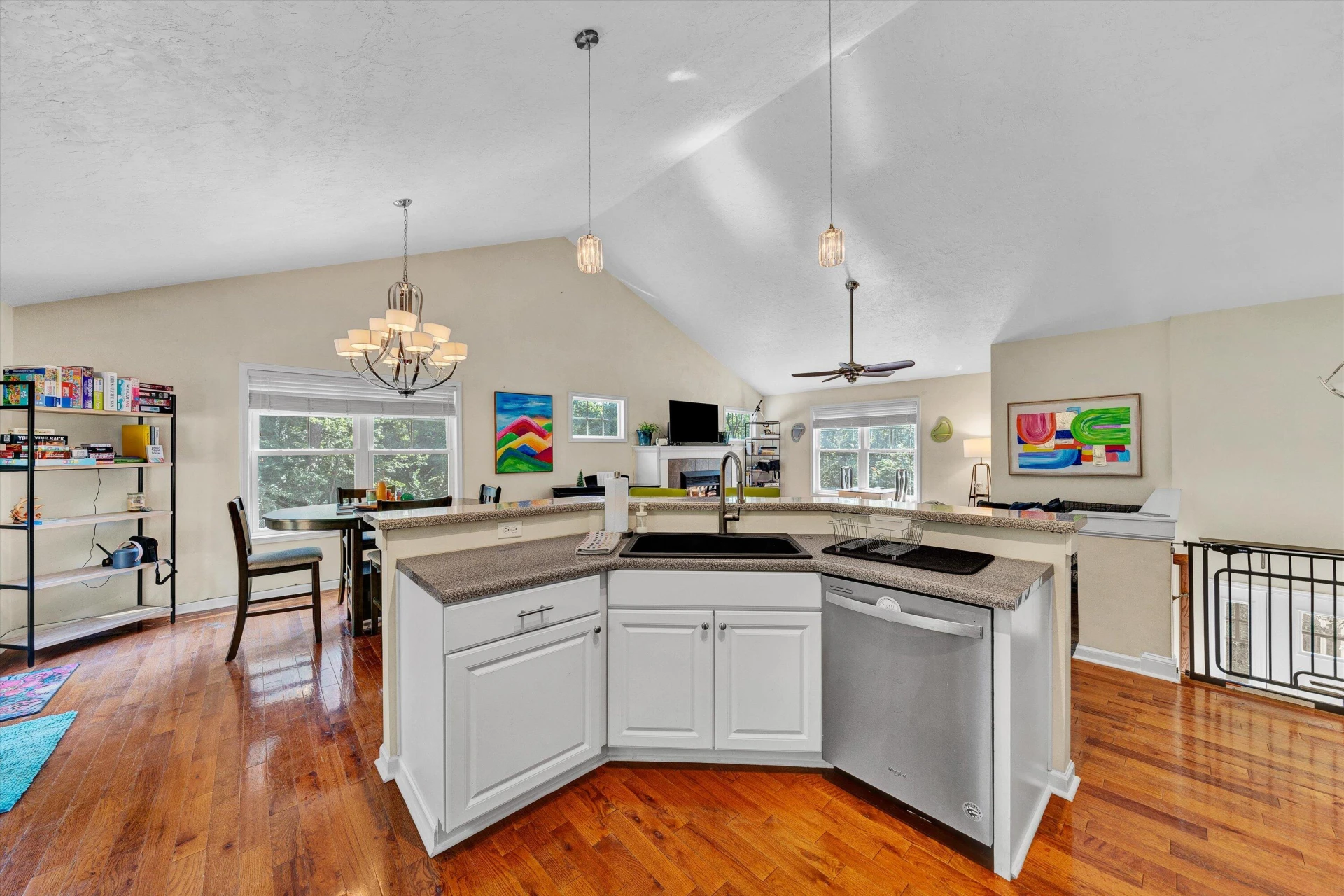 3857 Park LN SW - Photo 13