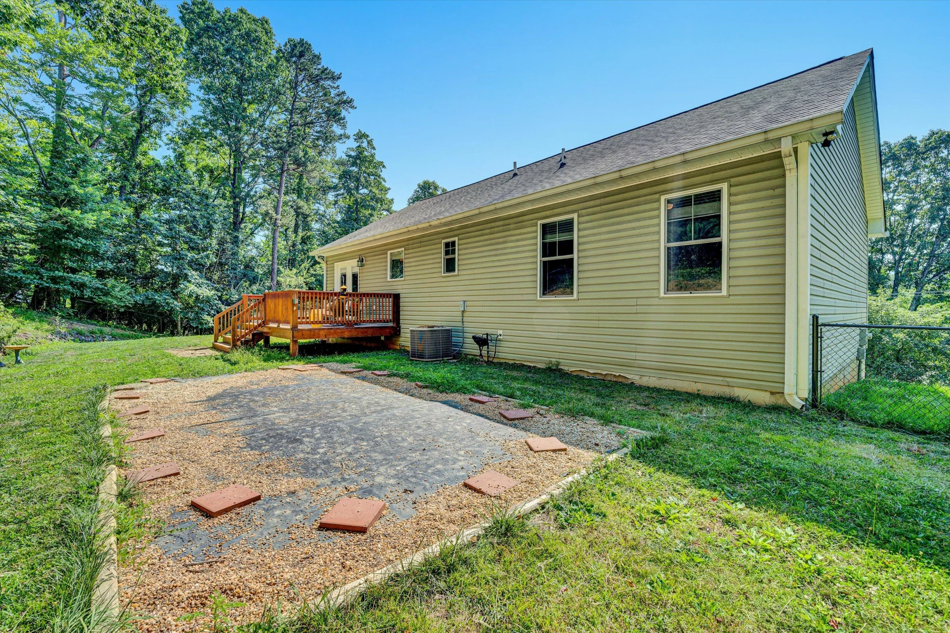 3857 Park LN SW - Photo 32