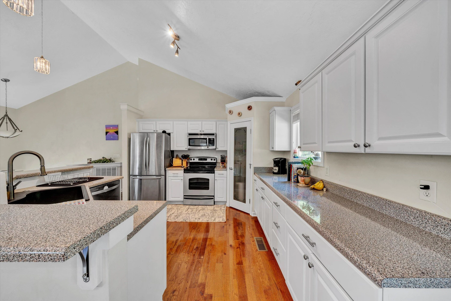 3857 Park LN SW - Photo 10