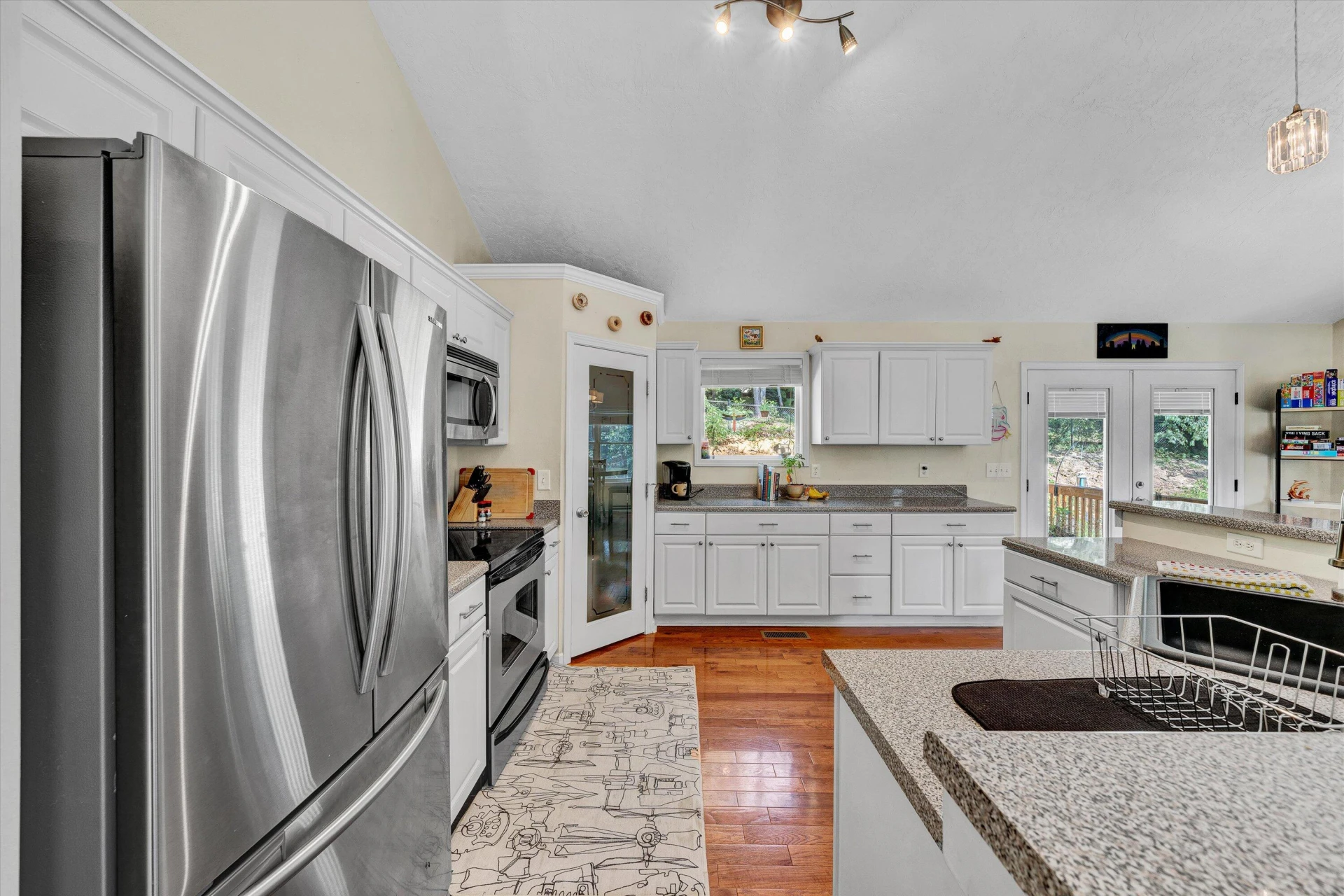 3857 Park LN SW - Photo 11