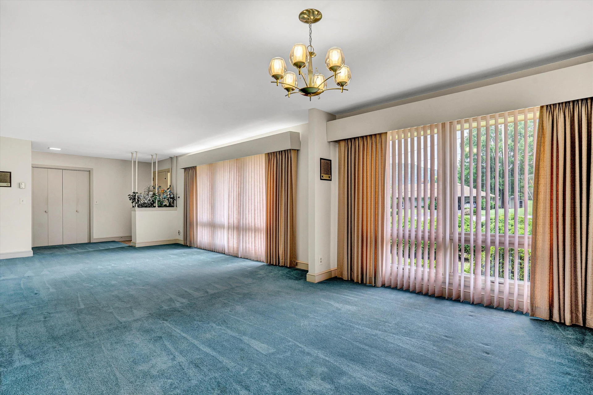 120 Vantage RD - Photo 11
