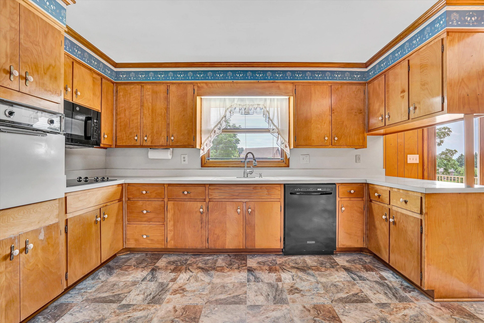 120 Vantage RD - Photo 13