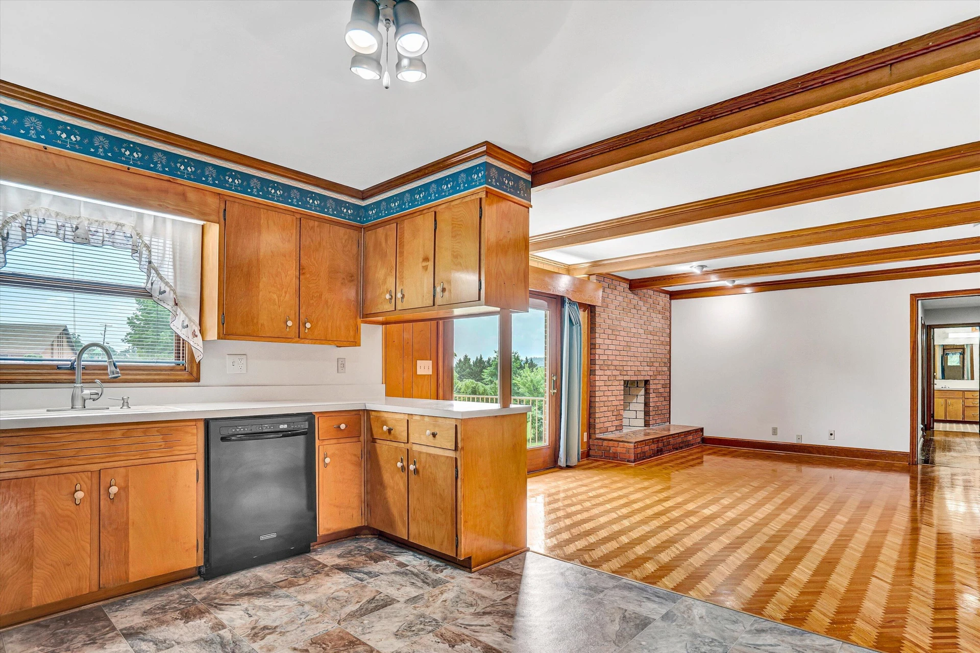 120 Vantage RD - Photo 15
