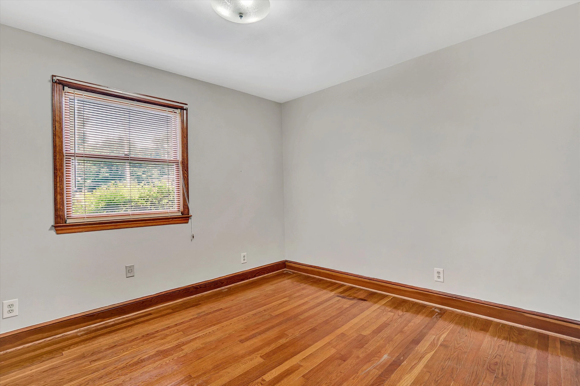 120 Vantage RD - Photo 31