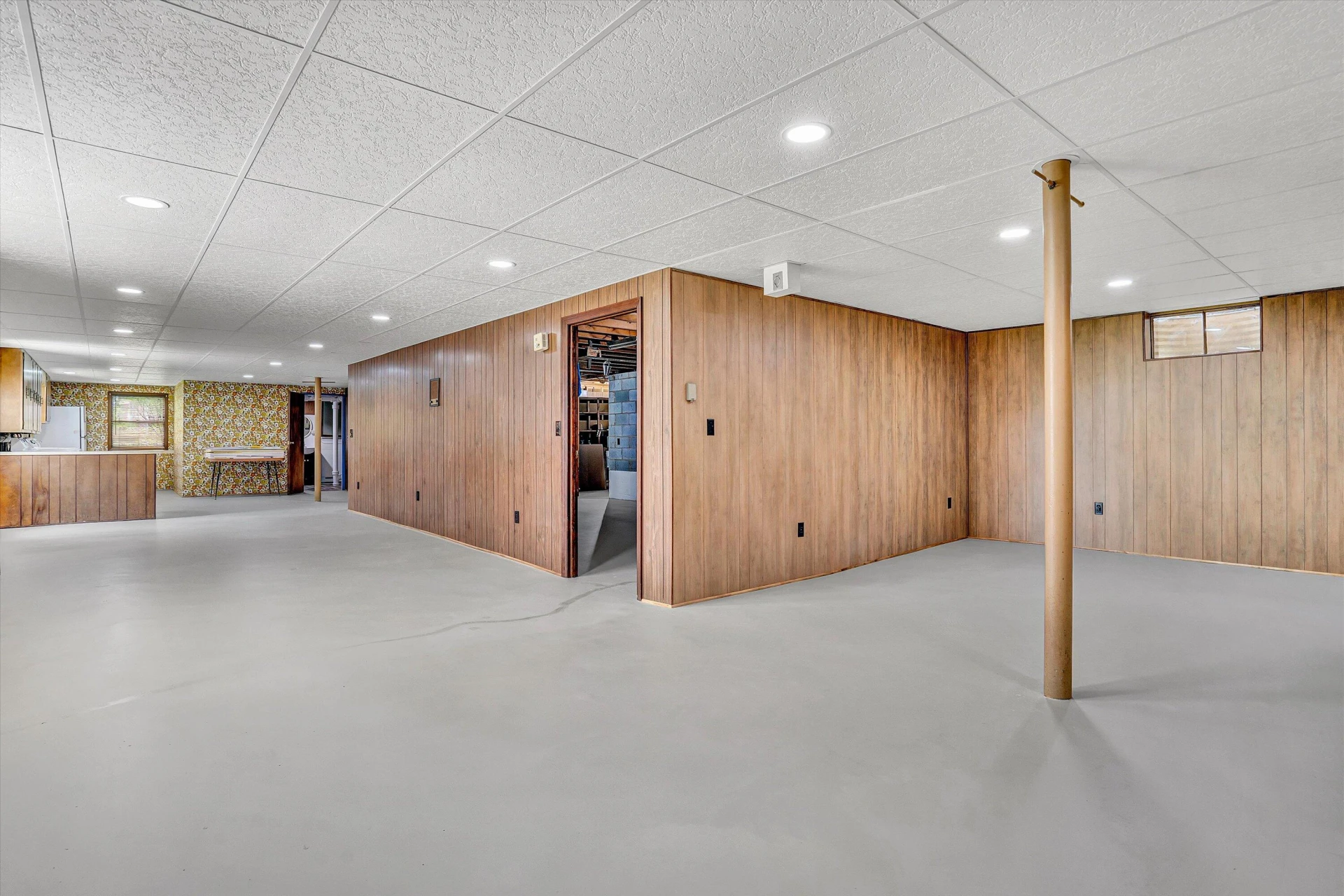 120 Vantage RD - Photo 34