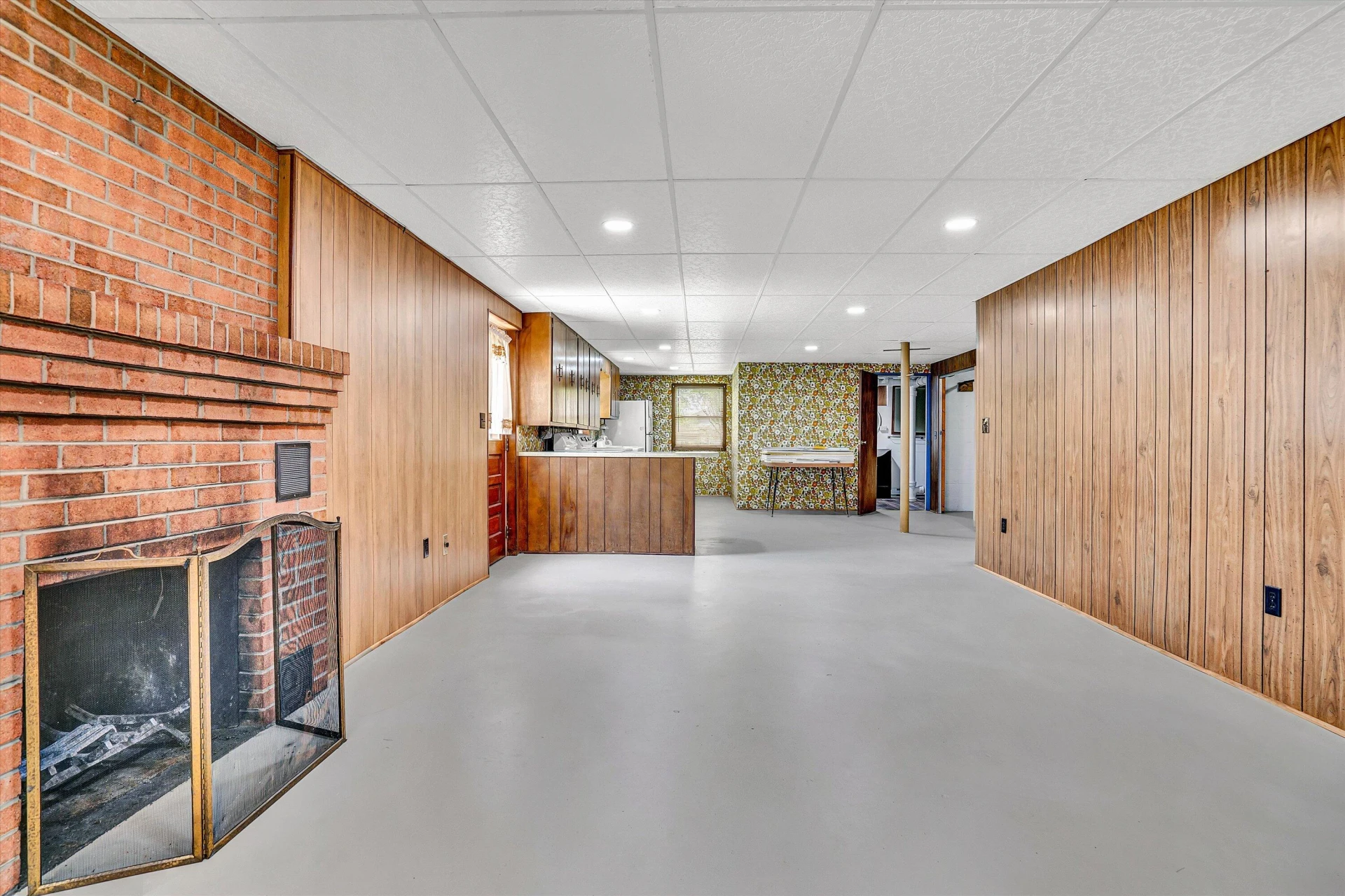 120 Vantage RD - Photo 36