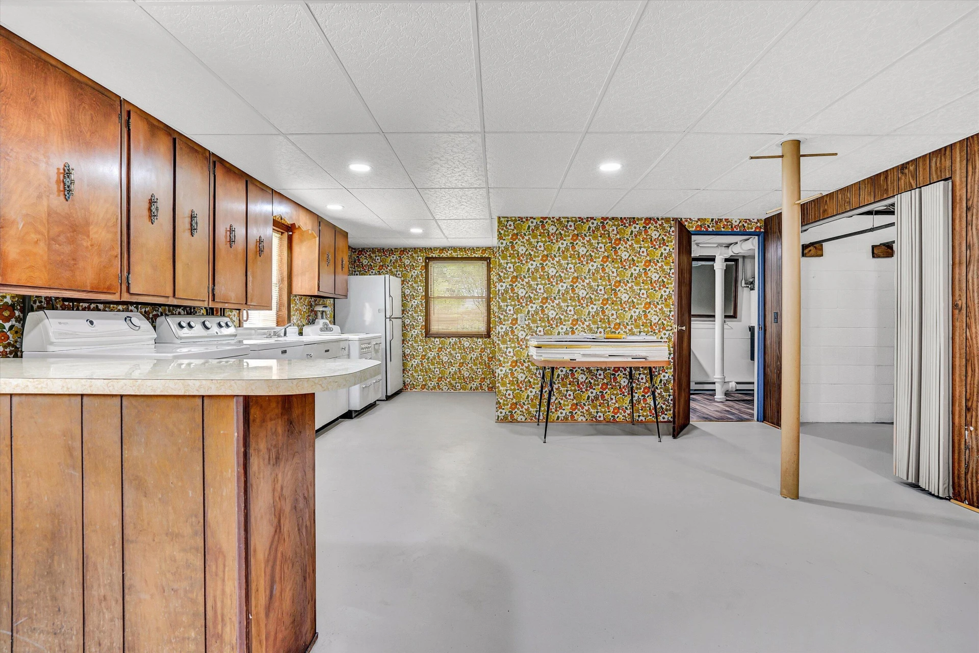 120 Vantage RD - Photo 37