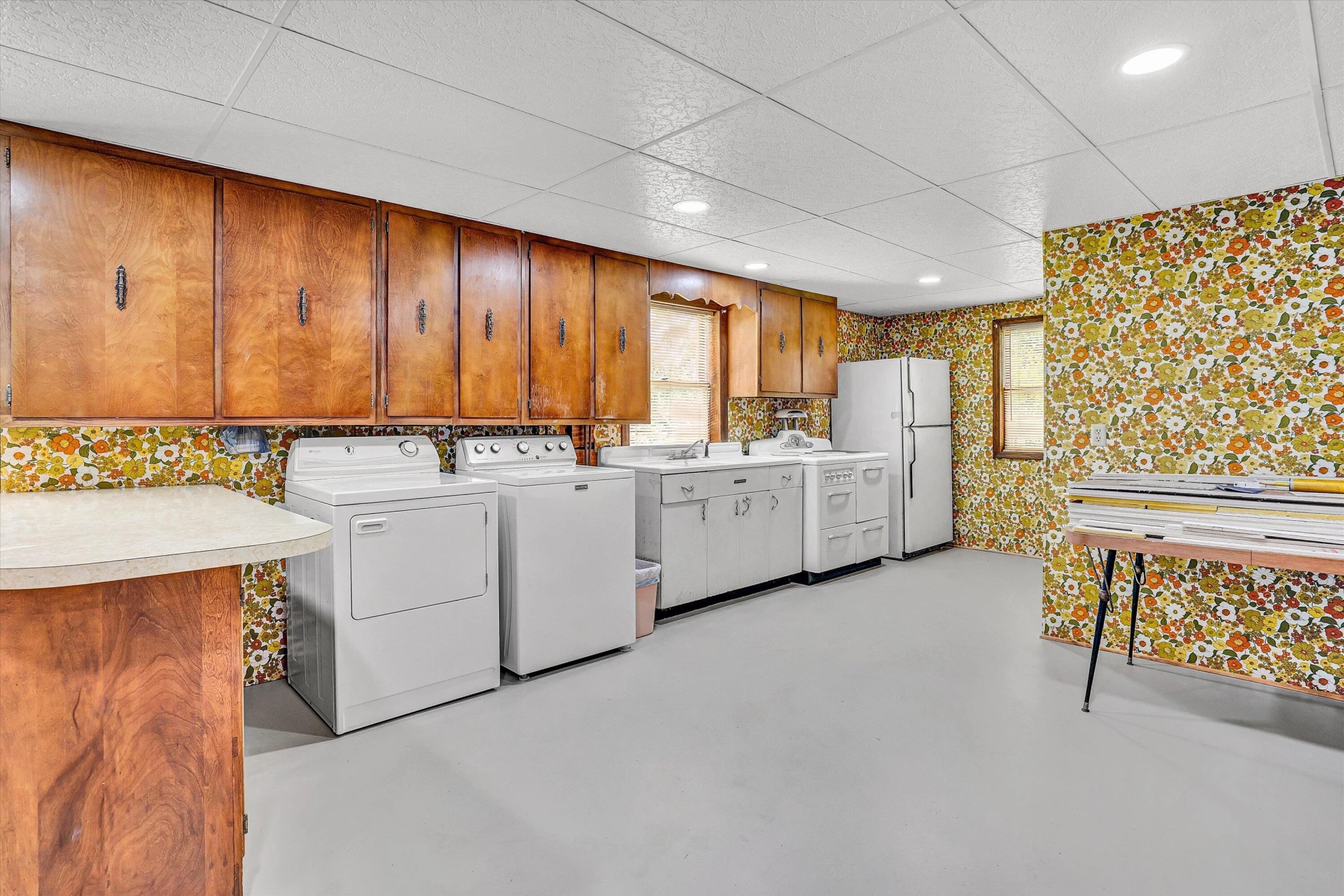 120 Vantage RD - Photo 38