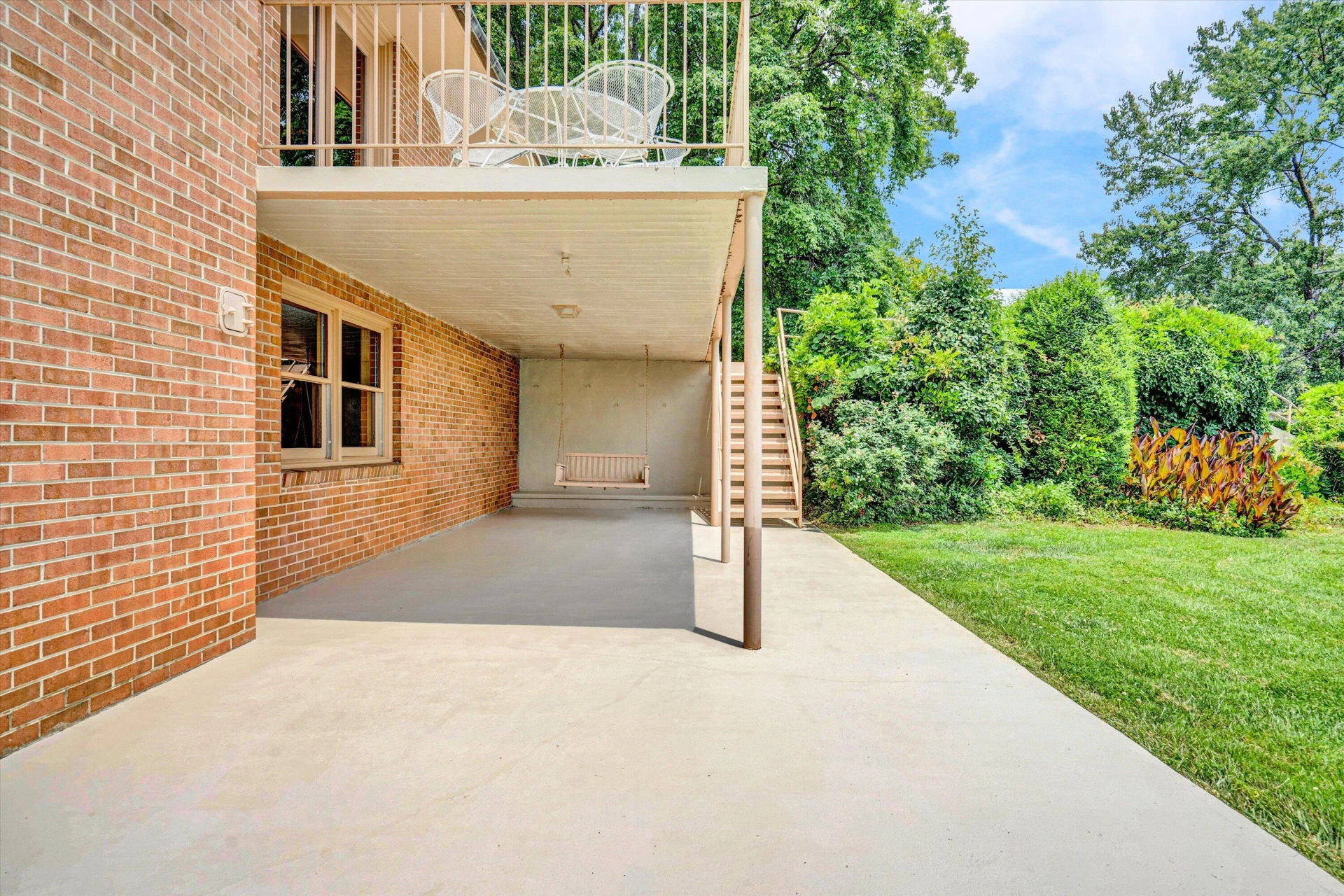 120 Vantage RD - Photo 5