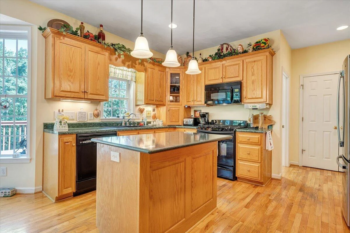 960 Orchard Lake DR - Photo 18
