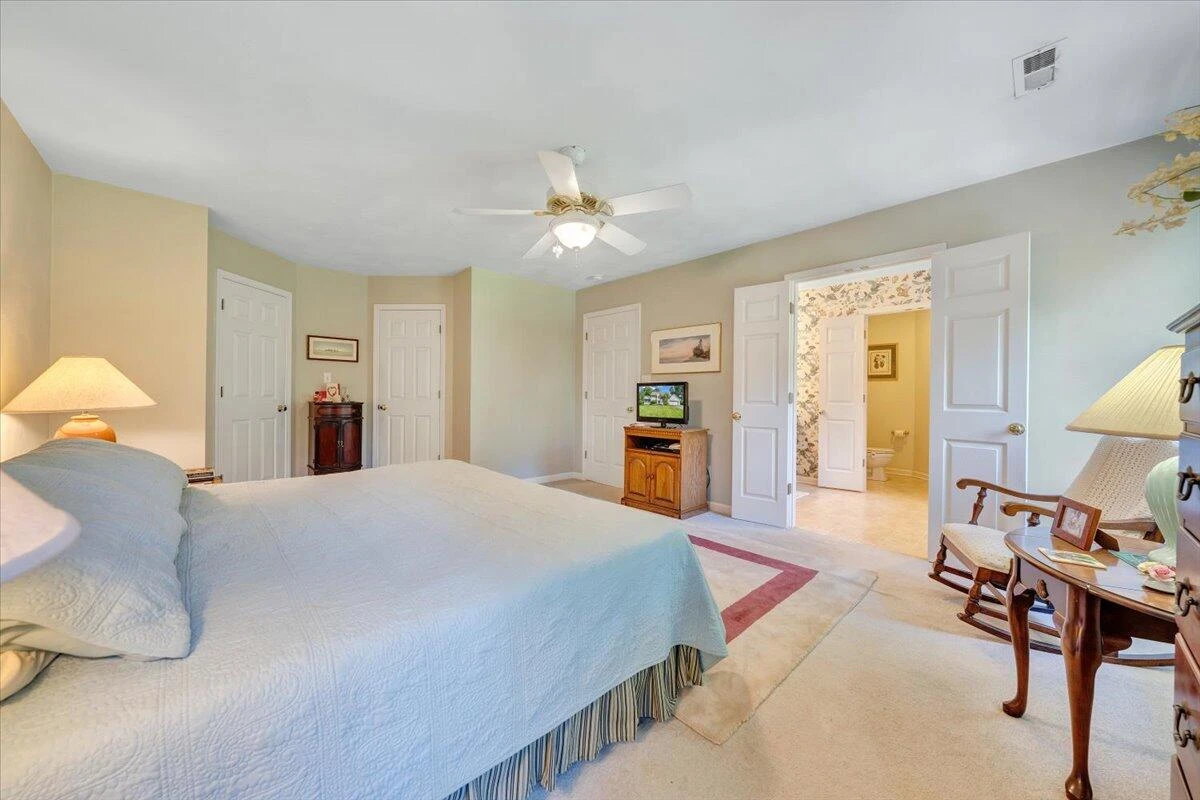 960 Orchard Lake DR - Photo 45