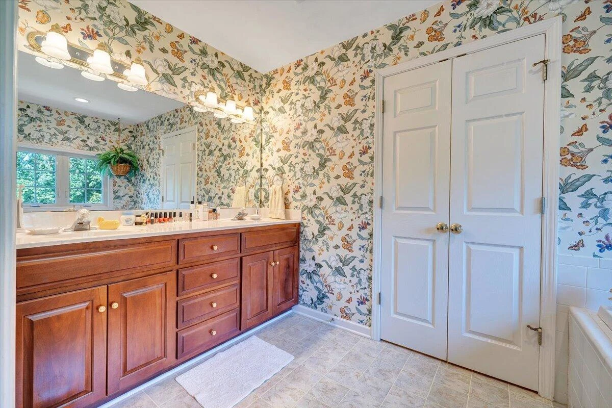 960 Orchard Lake DR - Photo 47