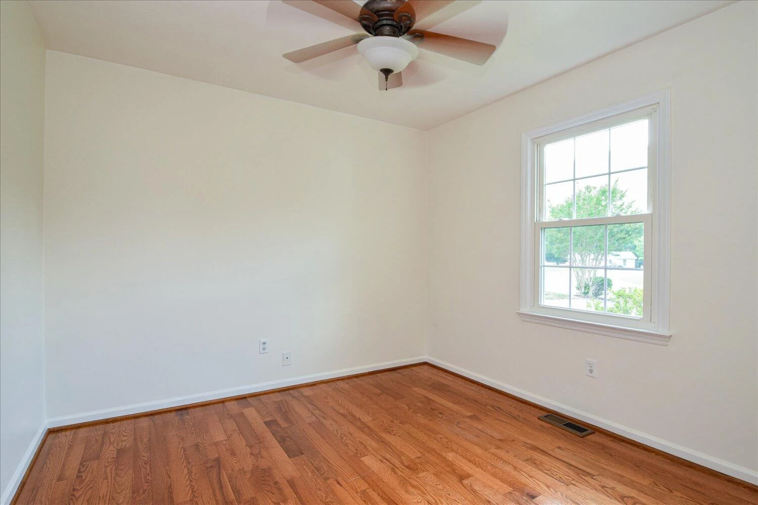 127 North Rome DR - Photo 12